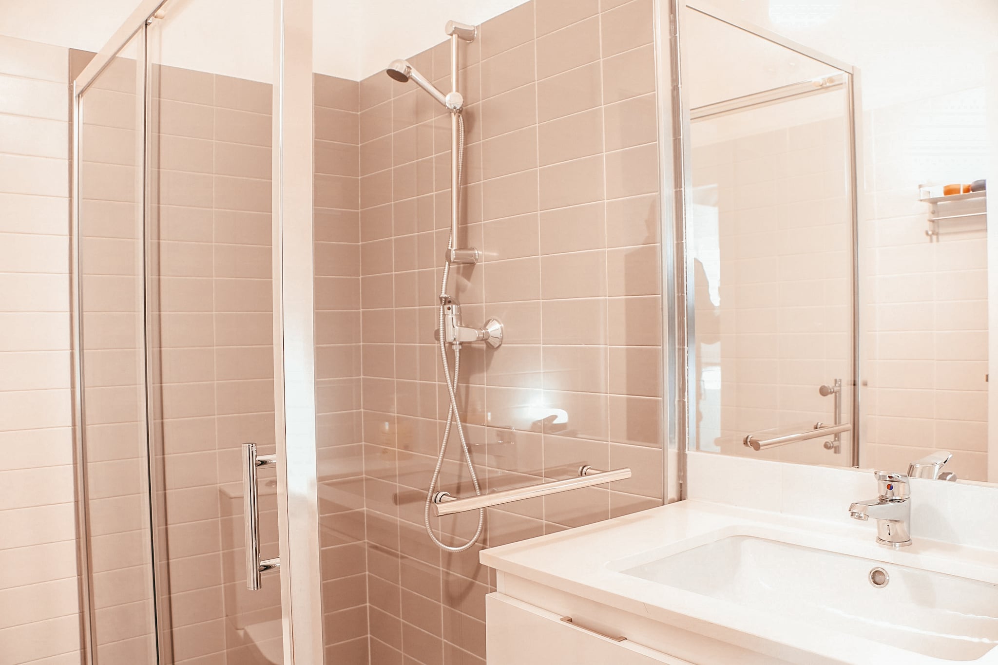 Kalathos House 3 By Gt House-Badkamer