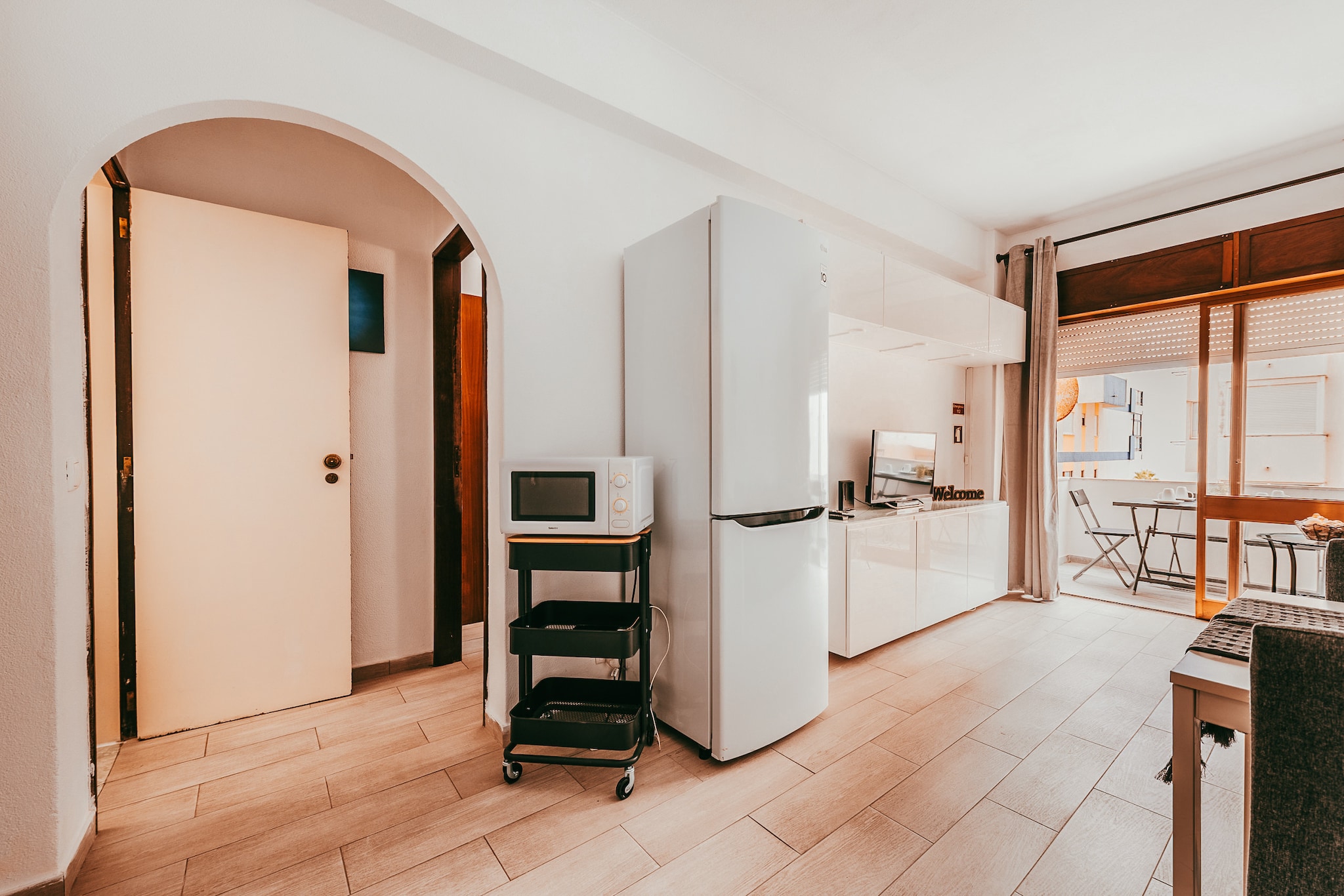 Beach House By Gt House-Living room