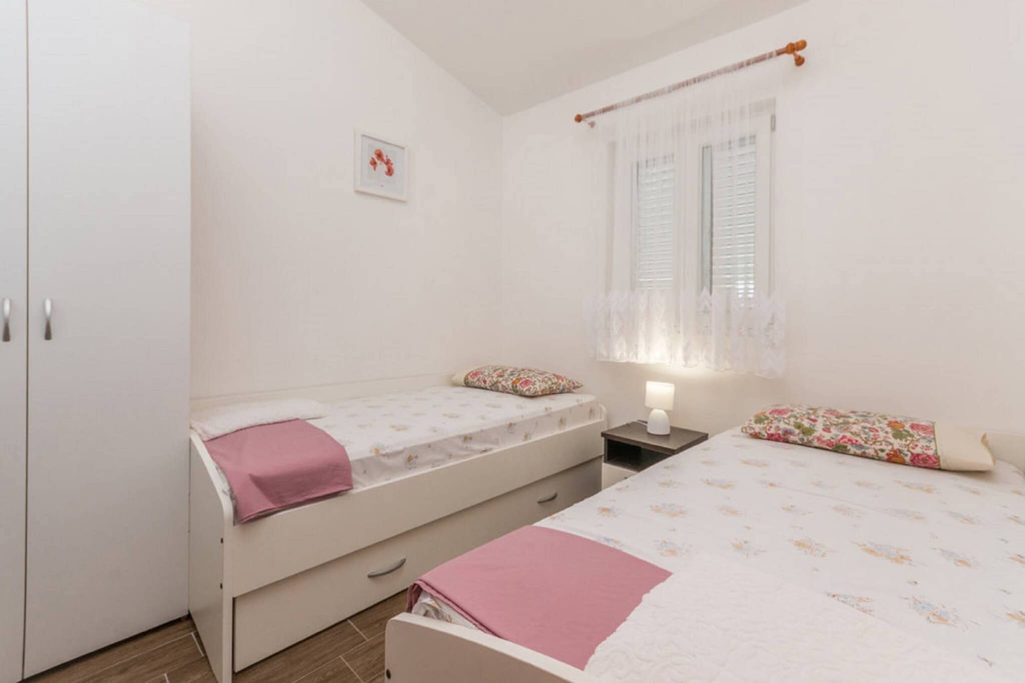 Sea view apartment Vanja-Chambre