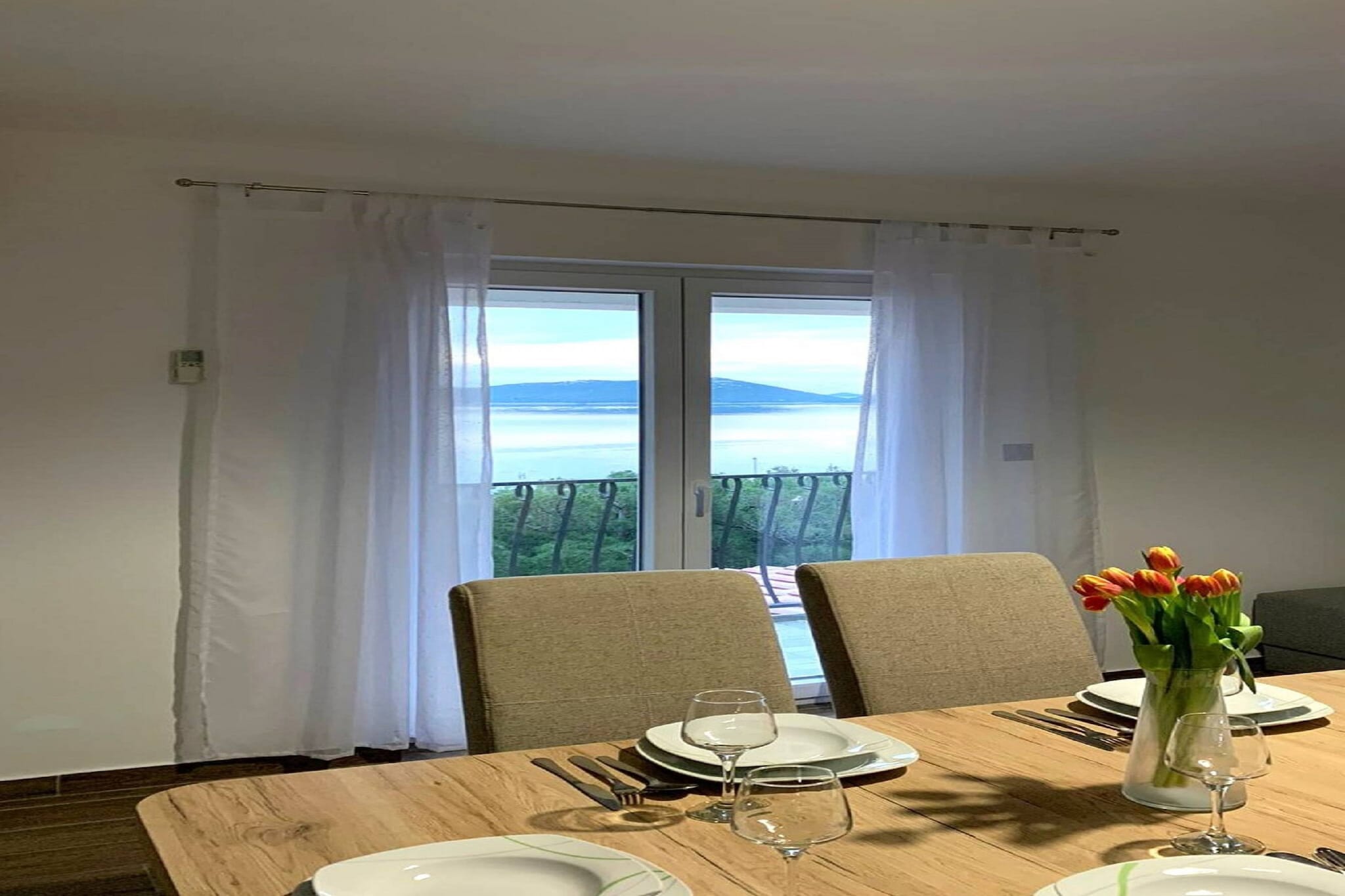 Sea view apartment Vanja-Ambiance