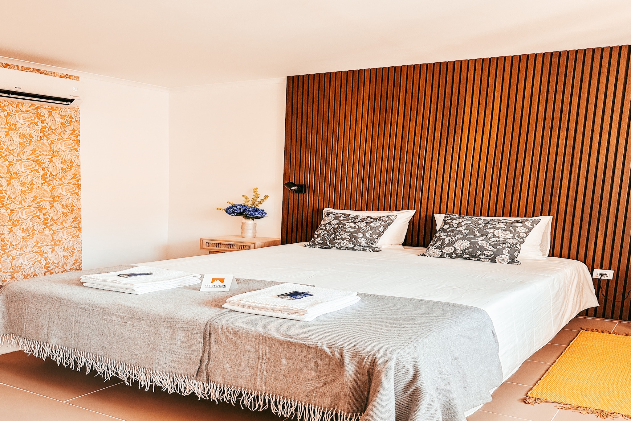 Cosy Apartment Queluz By Gt House-Schlafzimmer