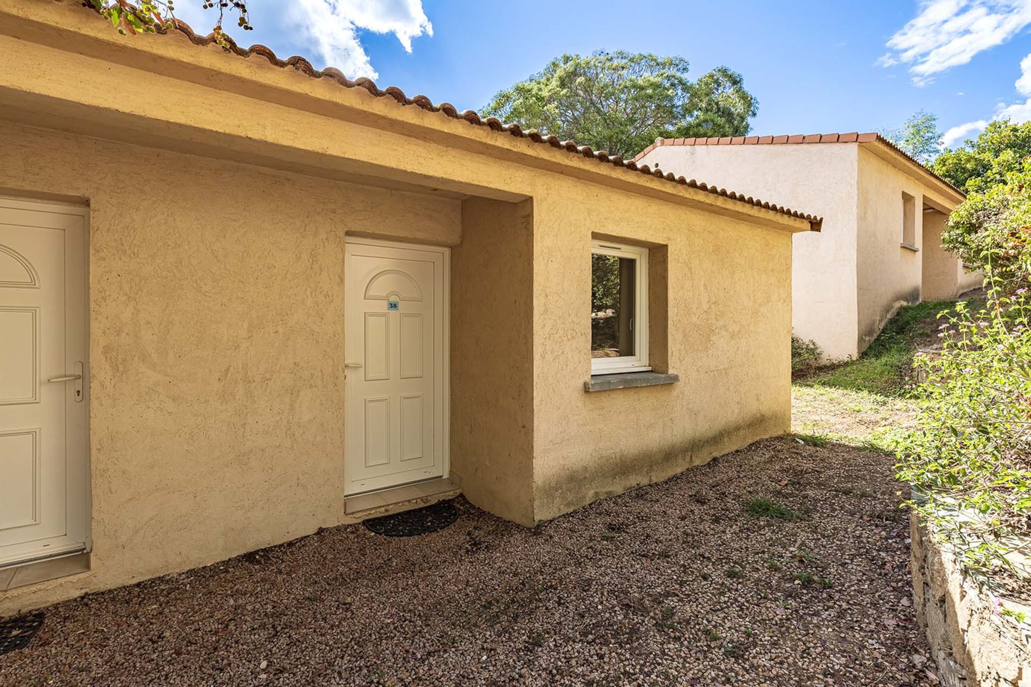 Lisa Maria D N°38 - 2P5-Tuinen zomer