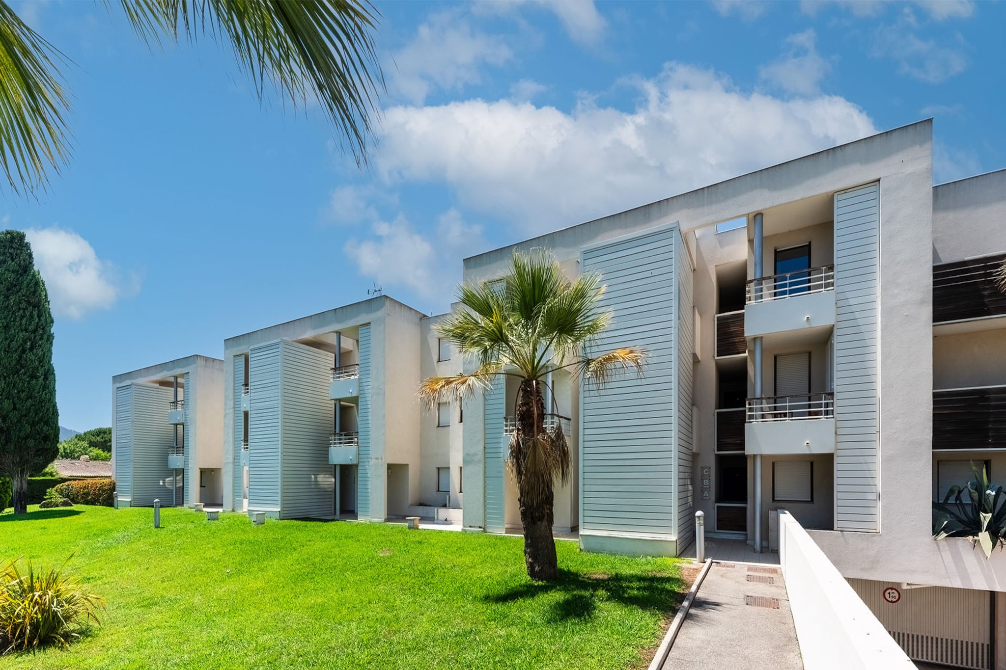 Carre Marine N°214 - 2P4-Exterior in summer