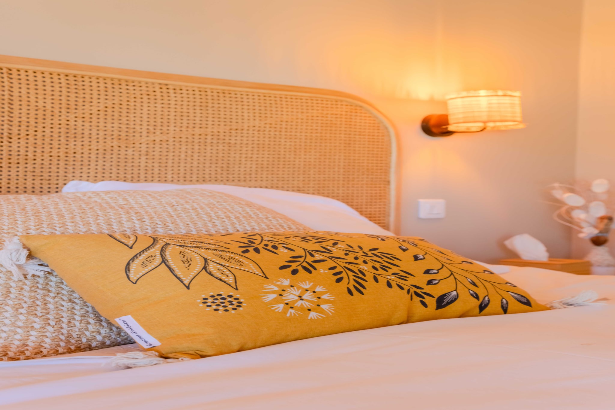 MB-2-PINS-M-Non tagué