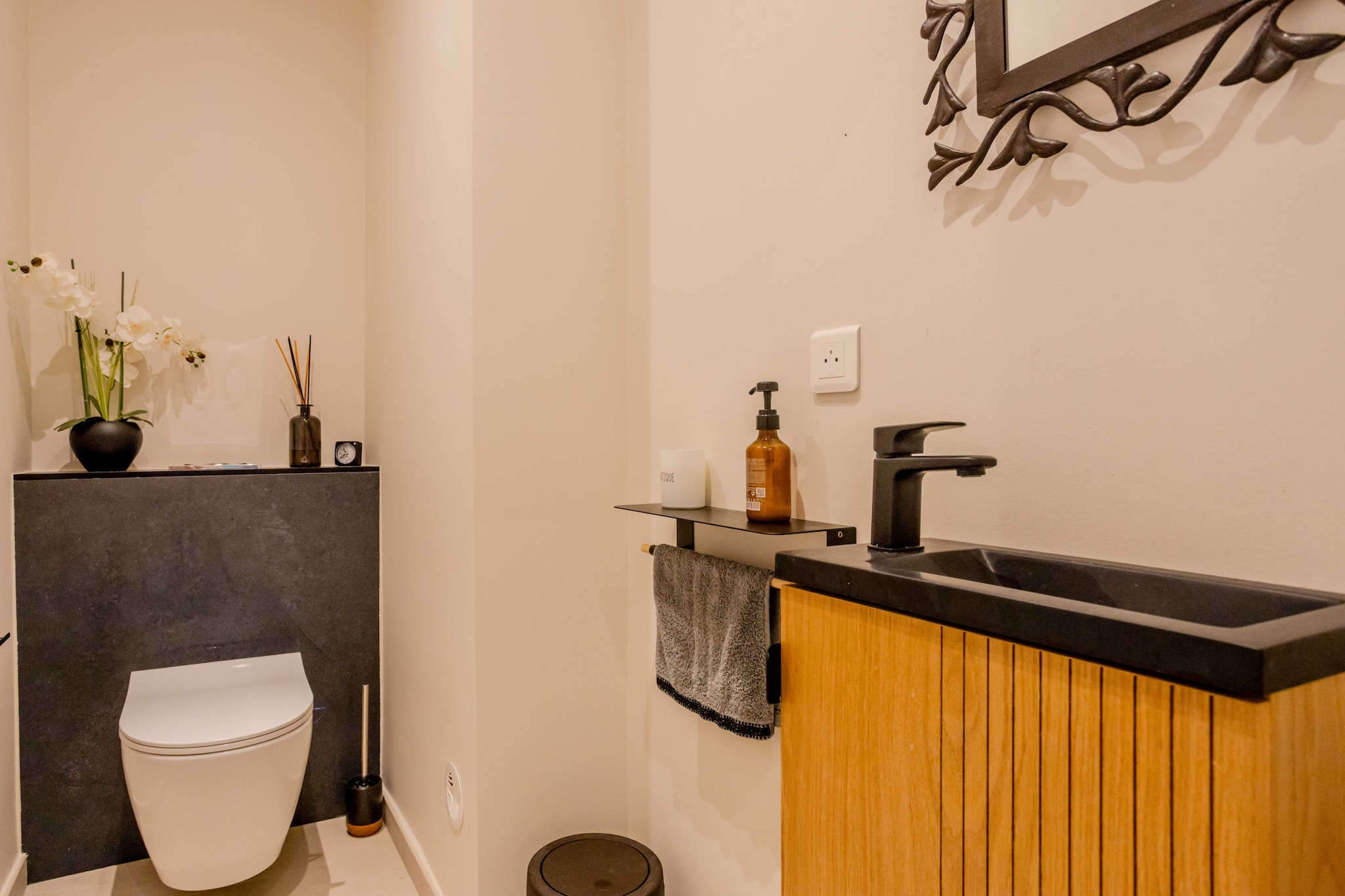 MB-2-PINS-M-Non tagué