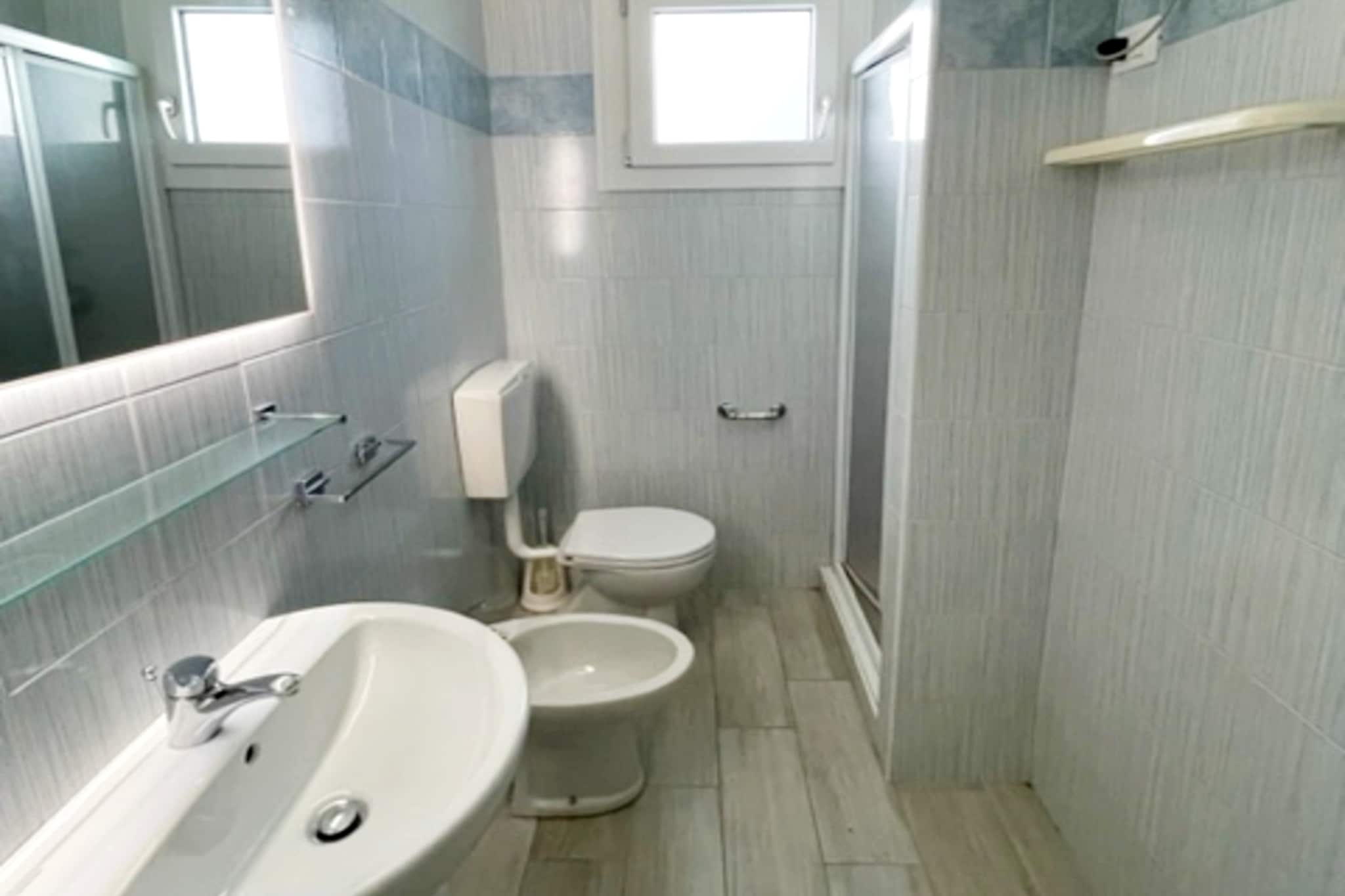 Fausta trilo - 9 -Badkamer