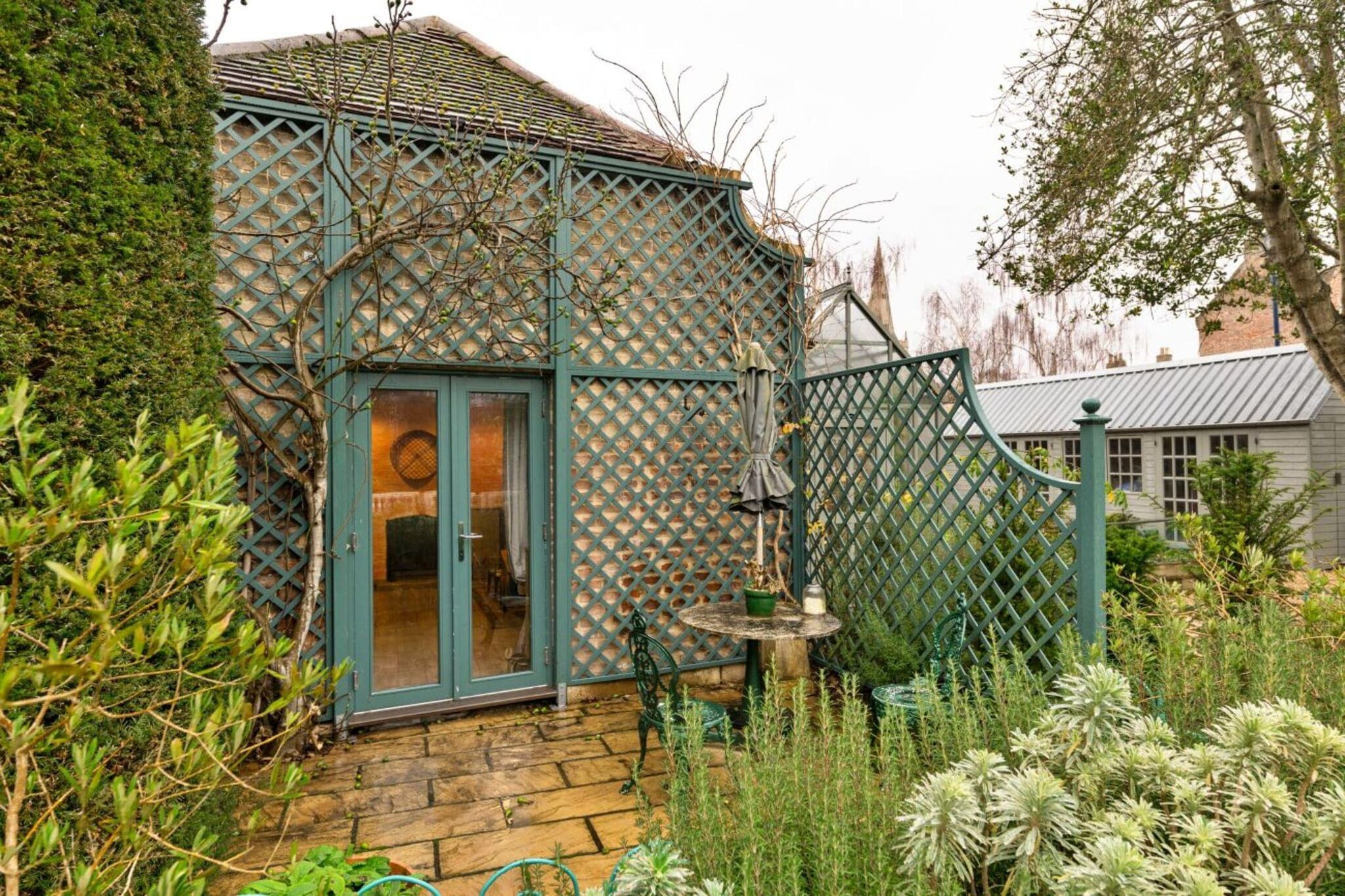 The Potting Shed at Island Hall - Hall & reception