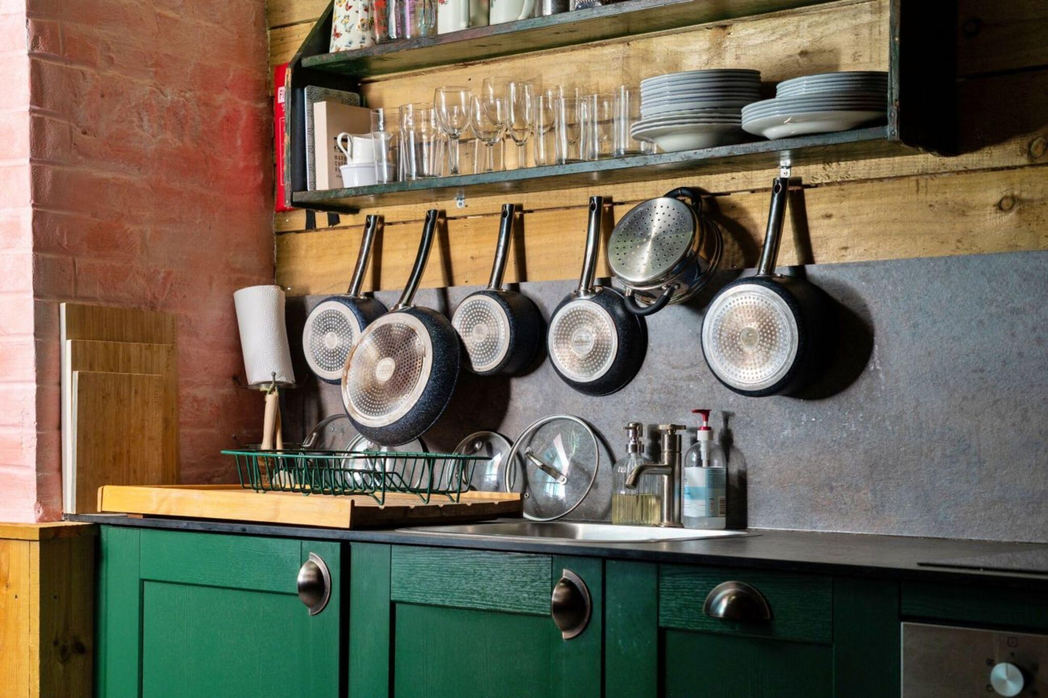 The Potting Shed at Island Hall - Kitchen