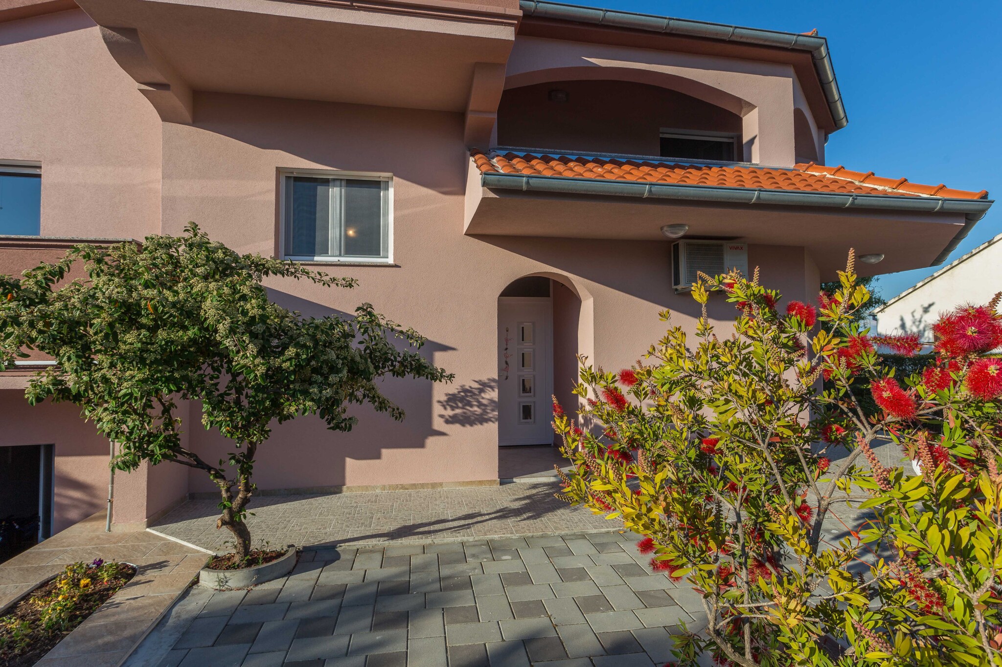 Villa Simone with private pool - Buitenkant zomer