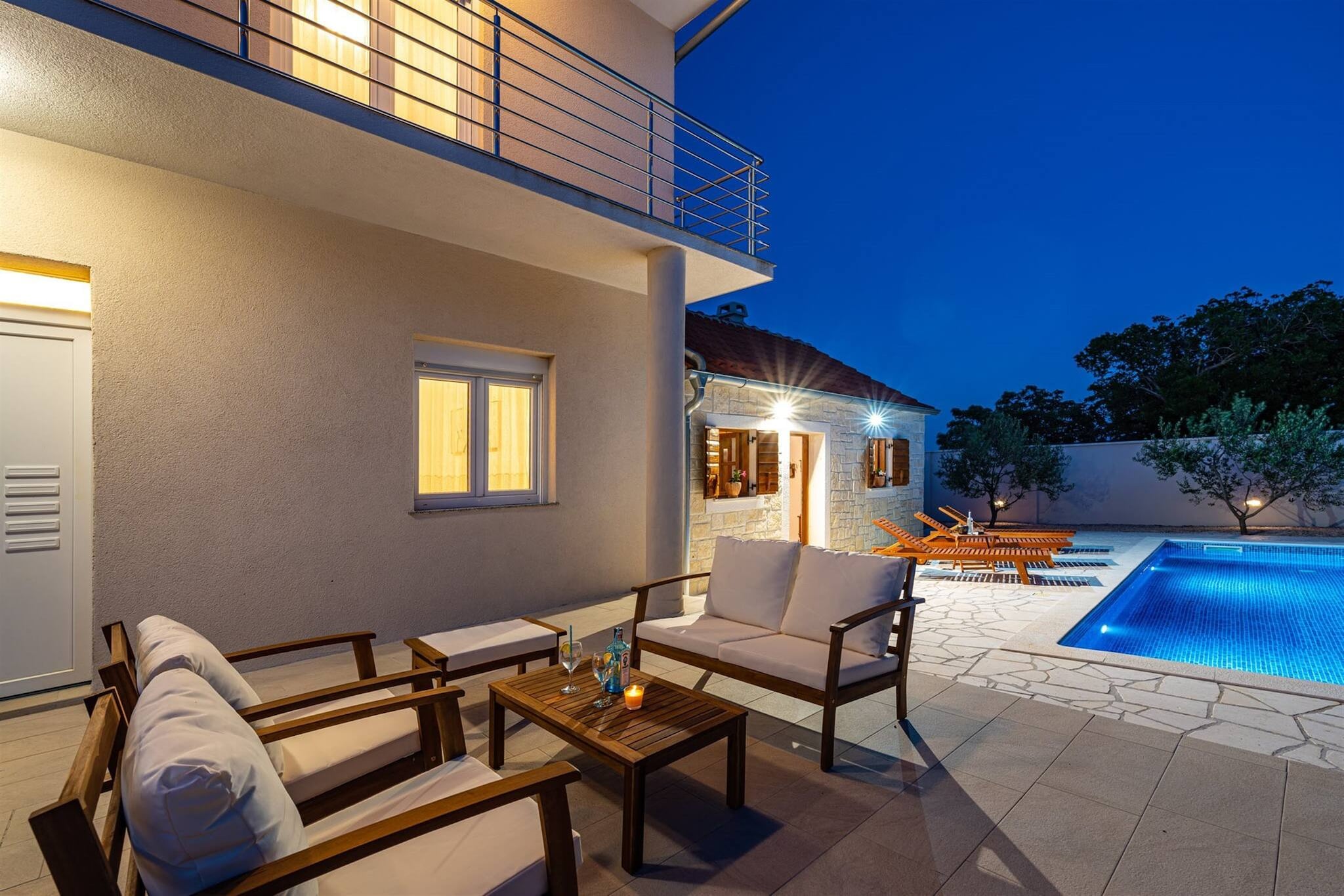 Holiday home Zara-Terrasse/Balkon