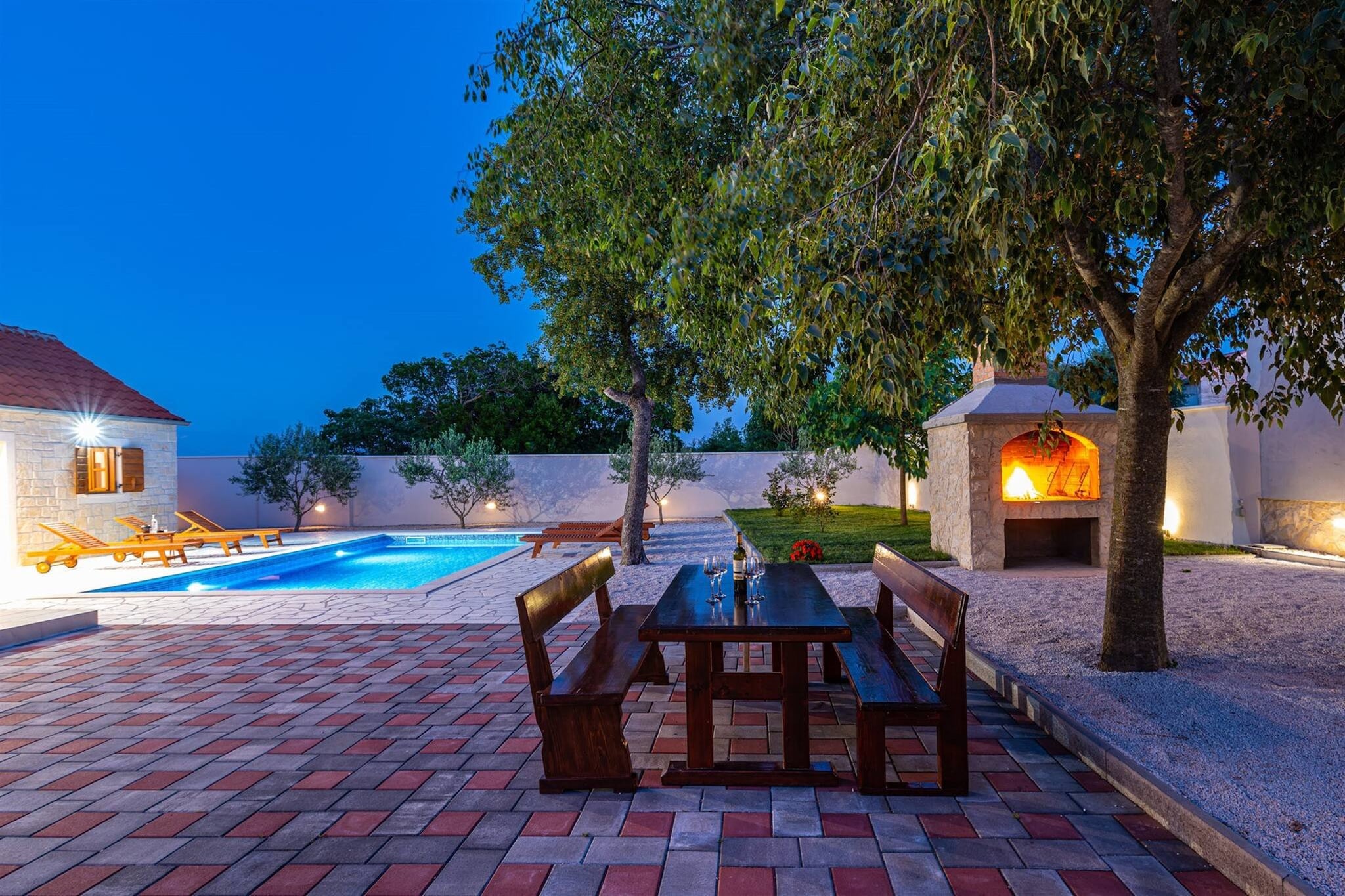 Holiday home Zara-Terrasse/Balkon