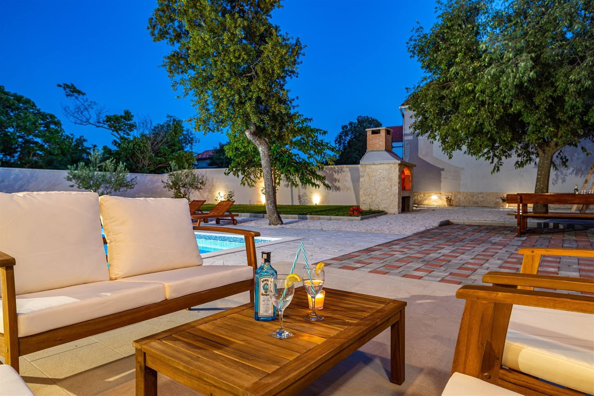 Holiday home Zara-Terrasse/Balkon