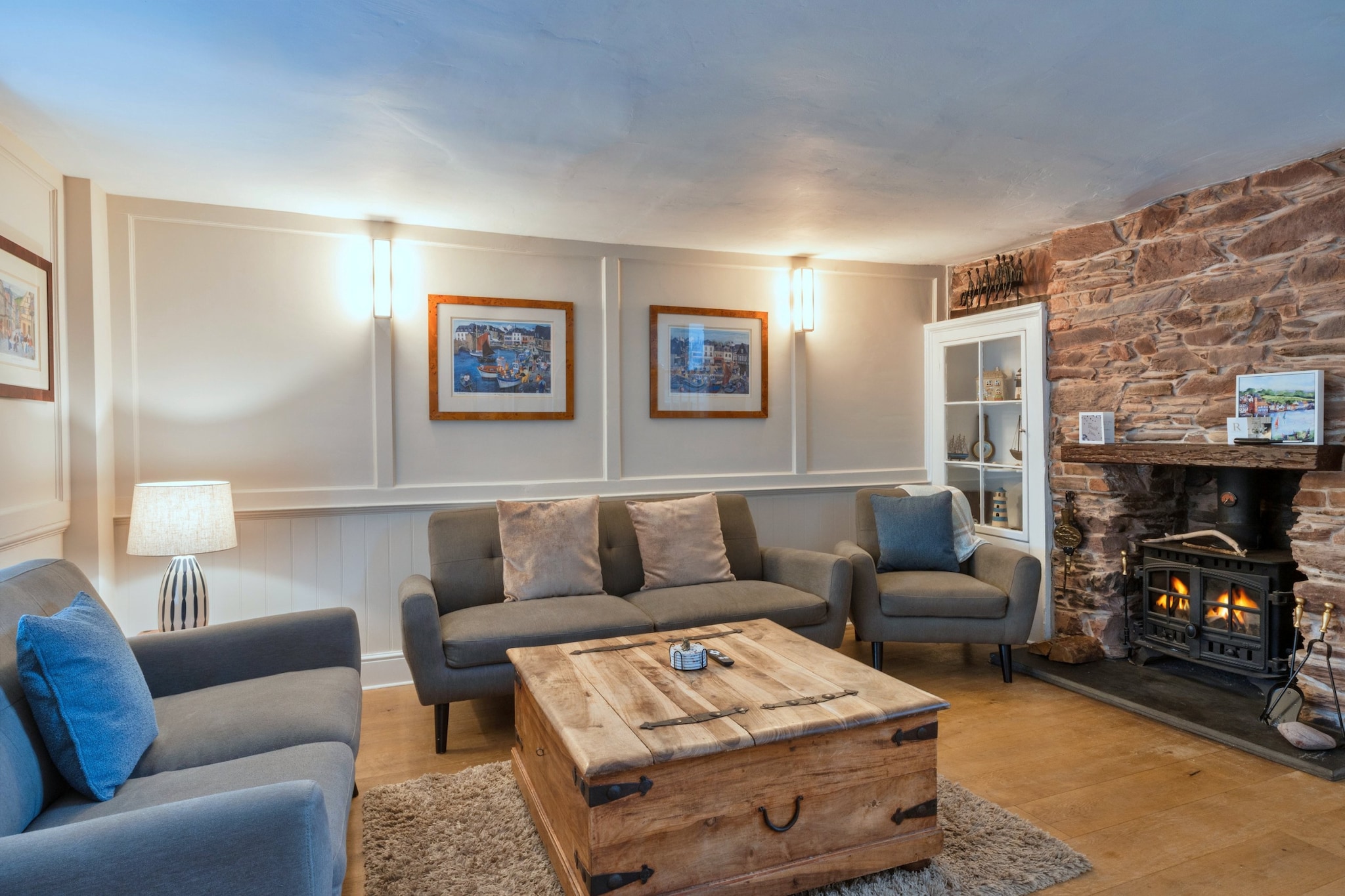 Charterhouse - Salon