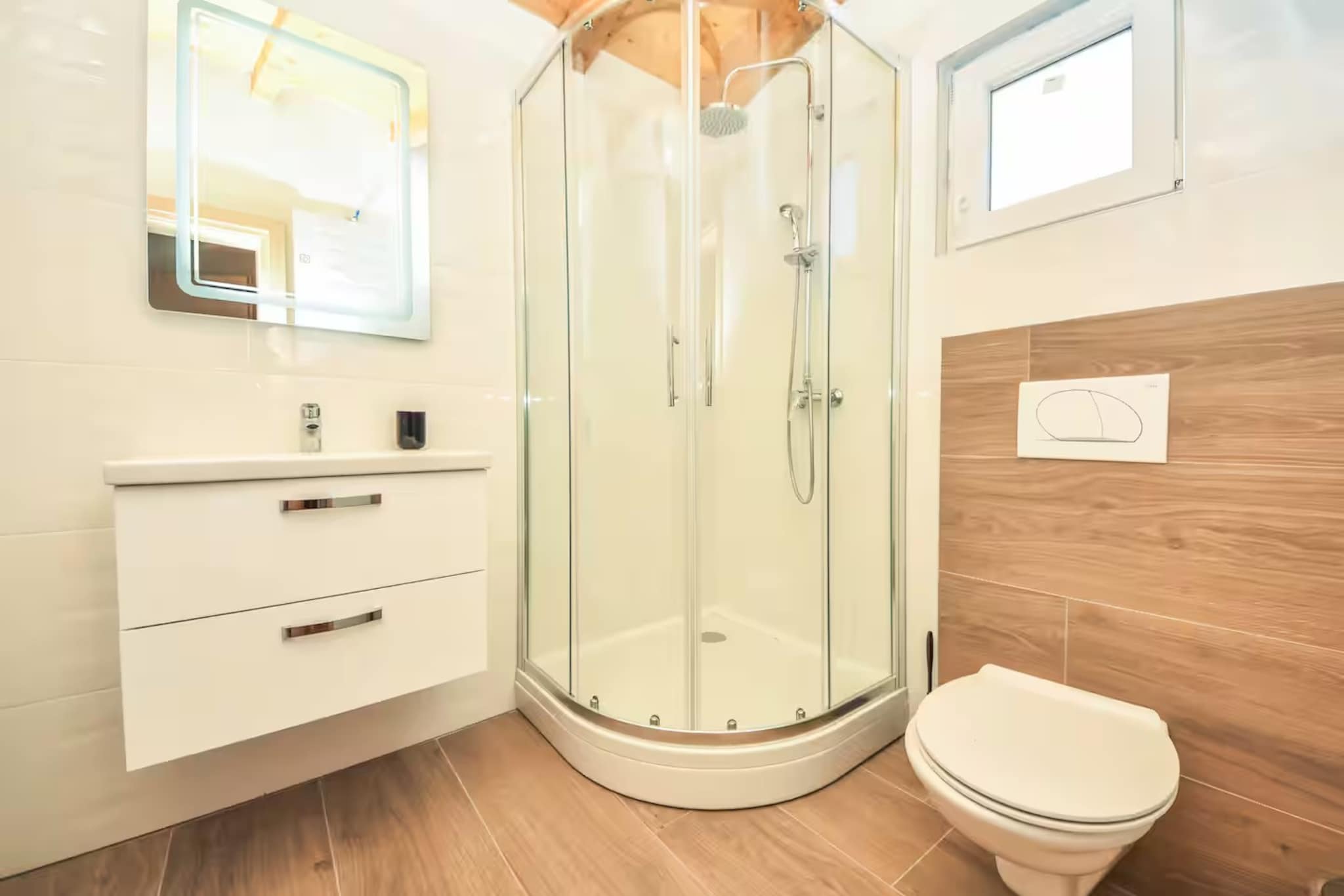 Villa Ljubica with private pool-Badkamer