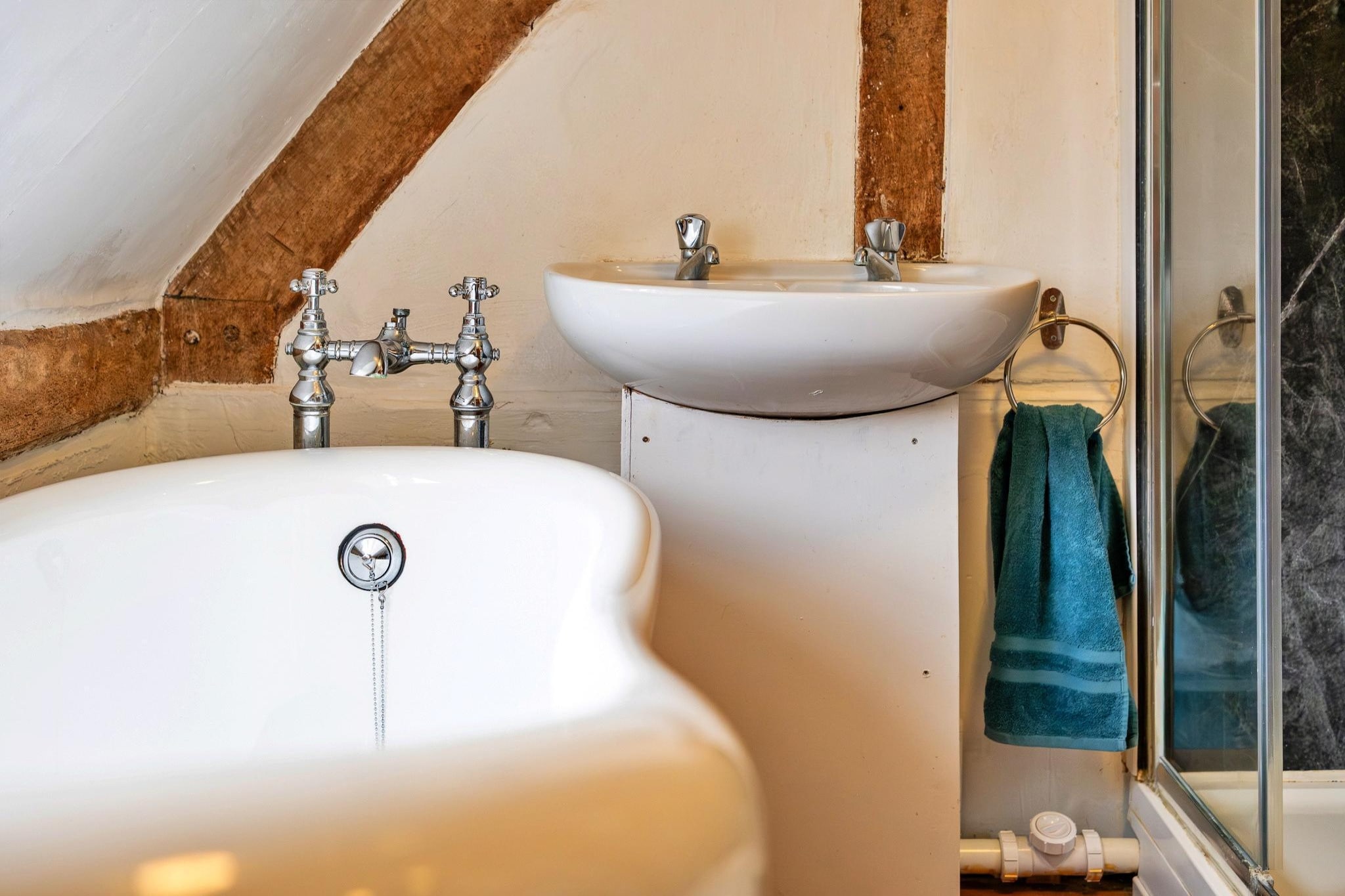 Cricketers' Cottage - Bathroom