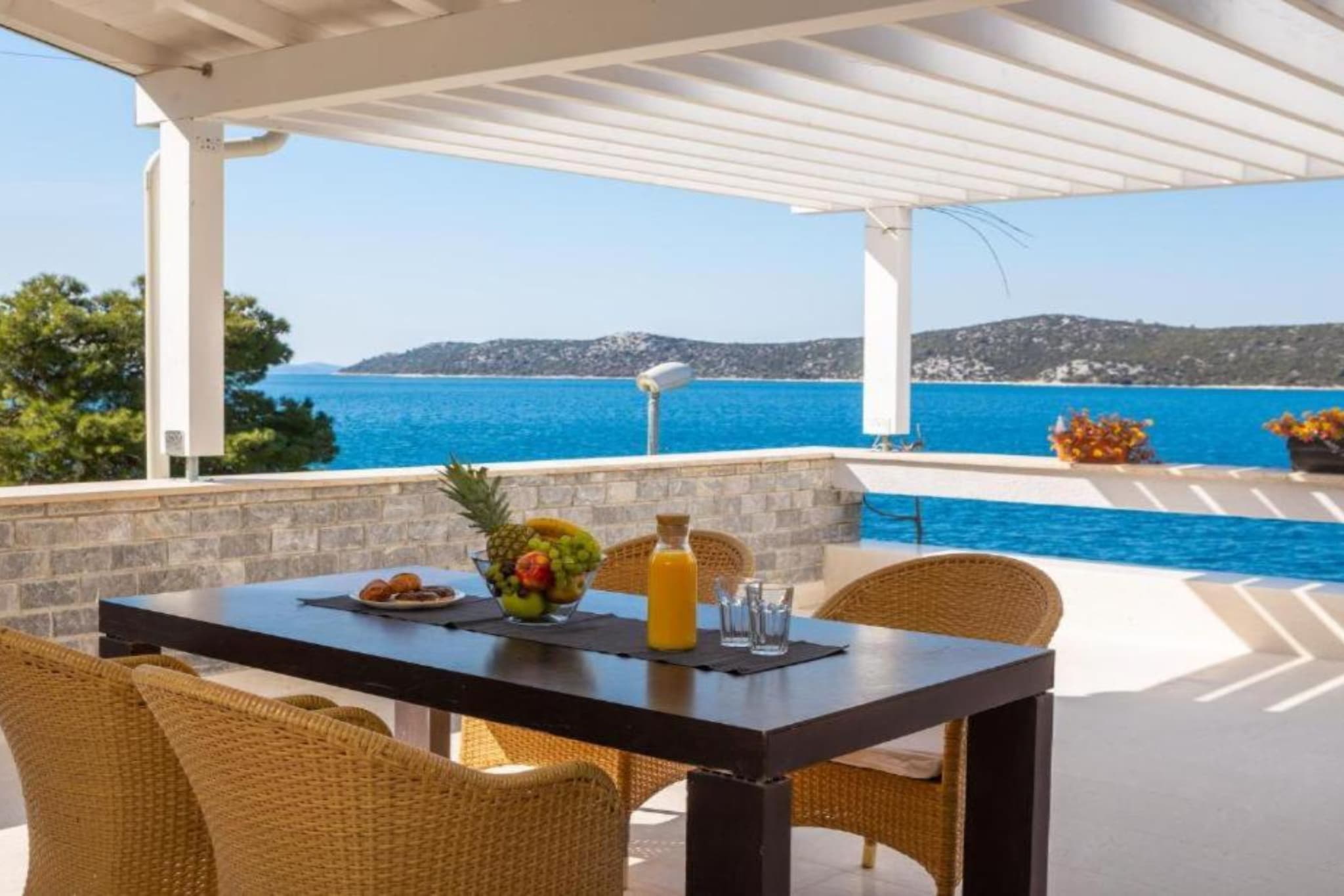 Seafront Six Bedroom Modern Villa with Pool Nancy - Terrace balcony