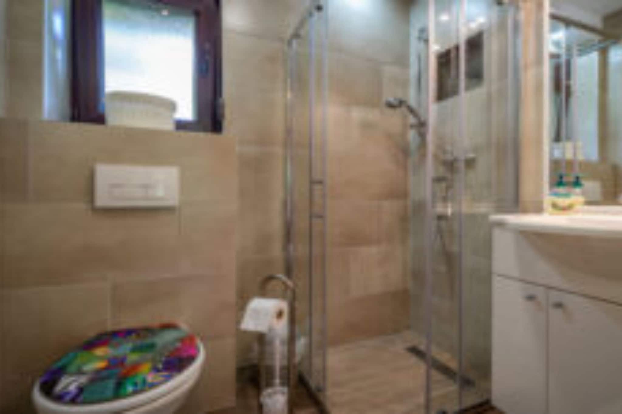 Holiday House Briški -  One Bedroom House With Terrace - Badkamer
