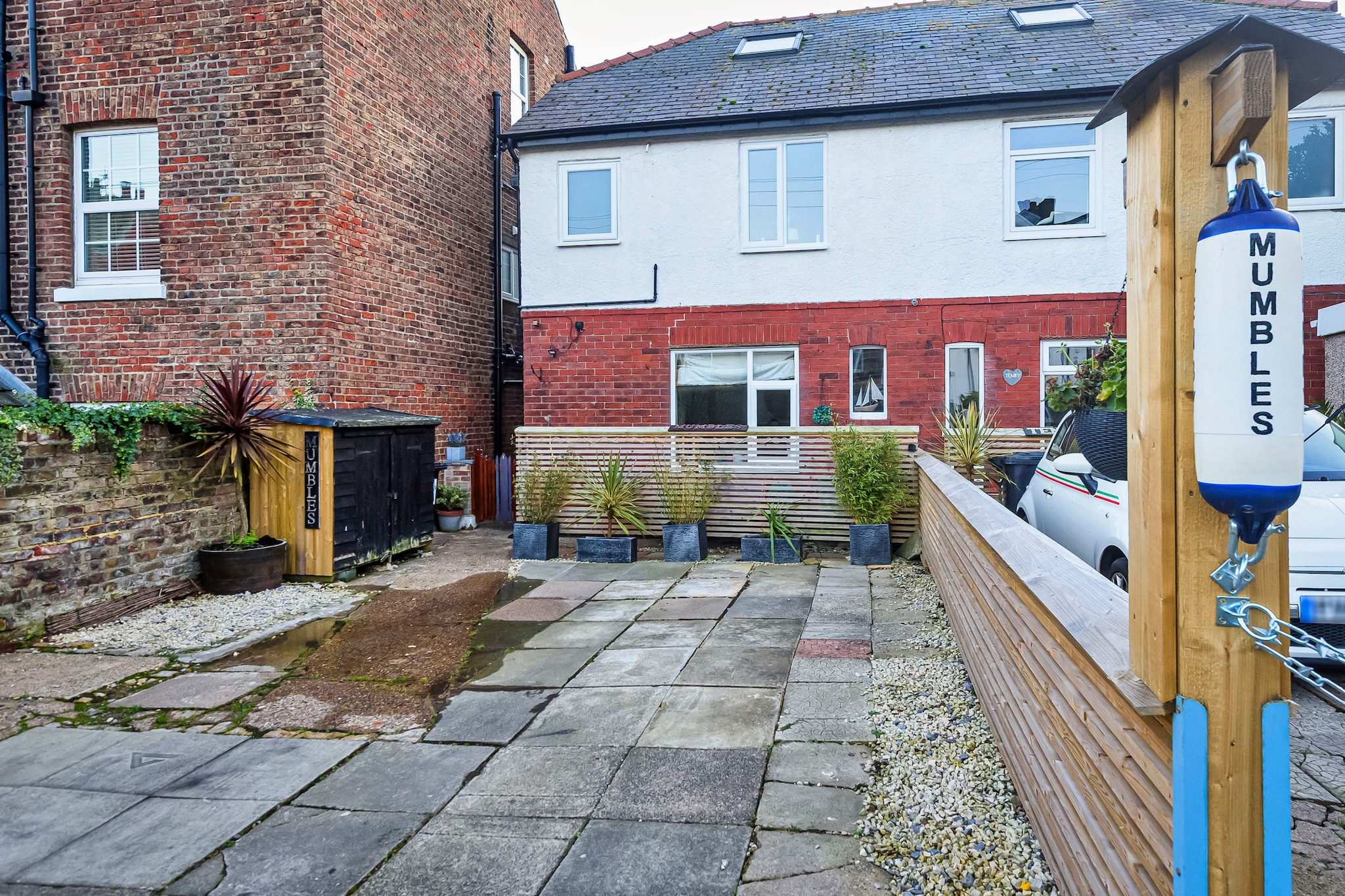 Mumbles Cottage - Buitenkant zomer