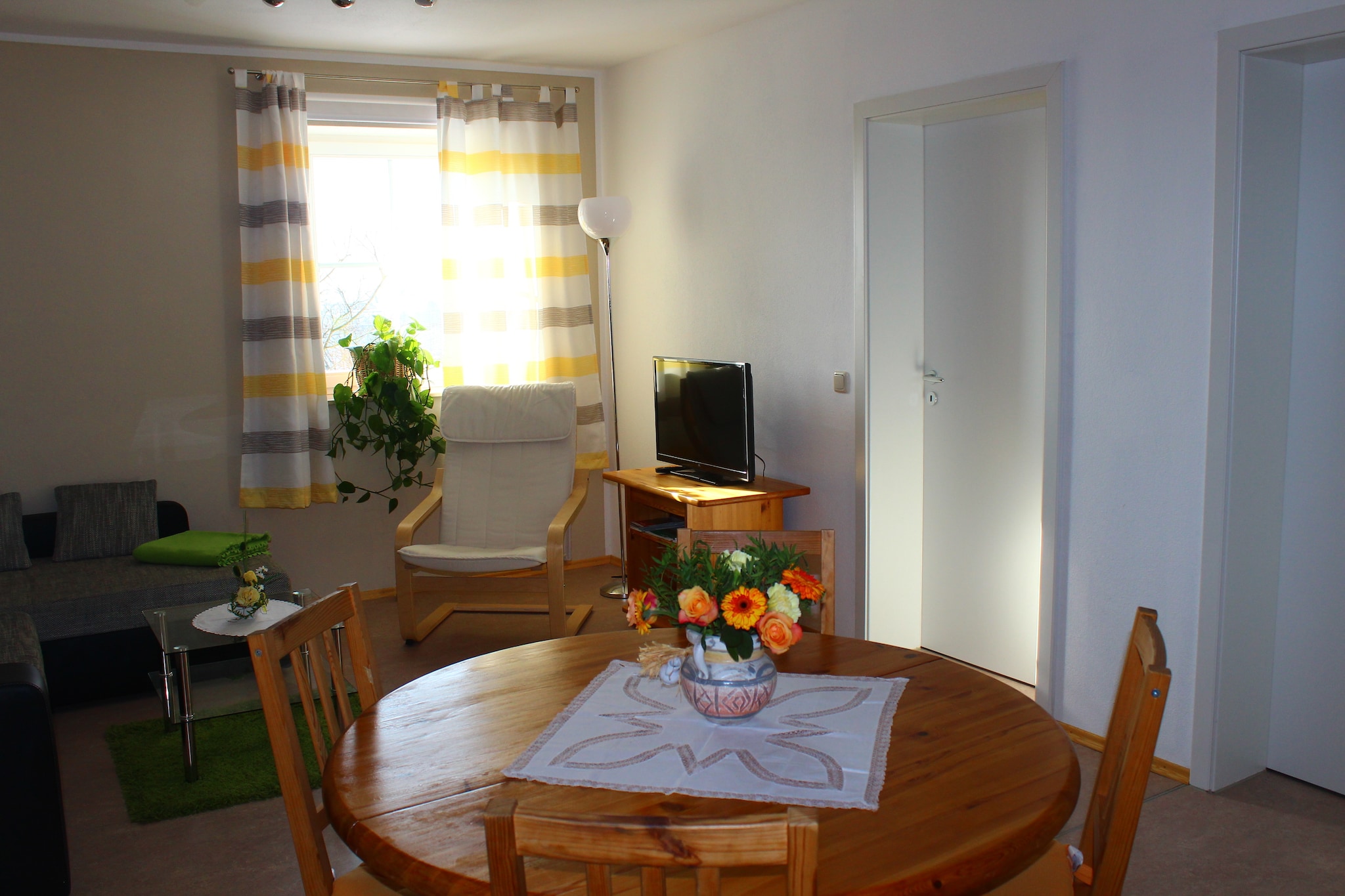 Gruppenhaus - alle Wohnungen-Woonkamer