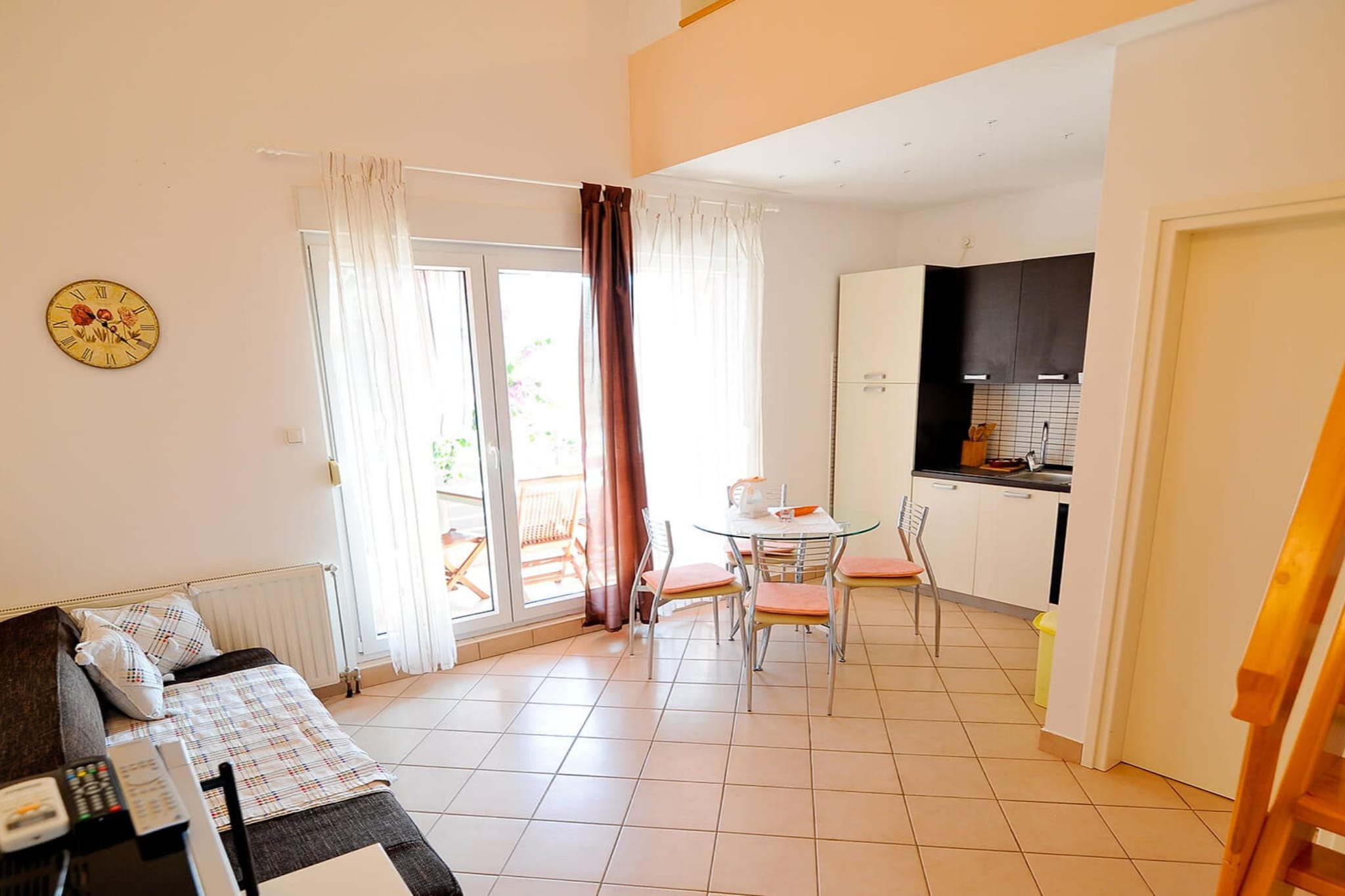 Apartments Juric - One Bedroom Apartment With Terrace (Smeđi)