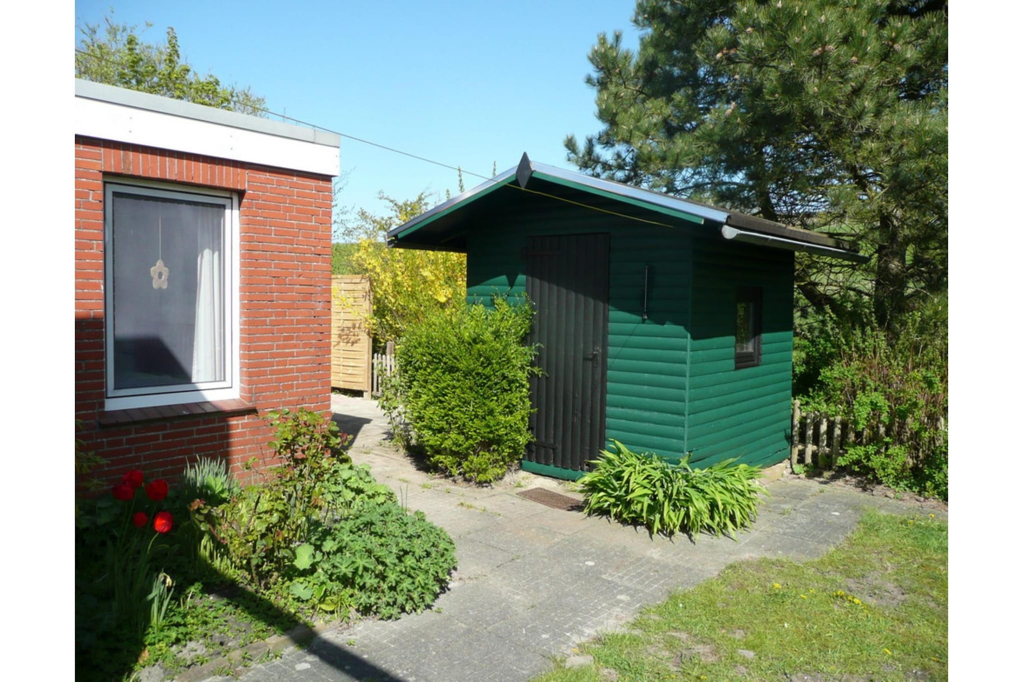 Ferienhaus Wattwurm-Tuinen zomer