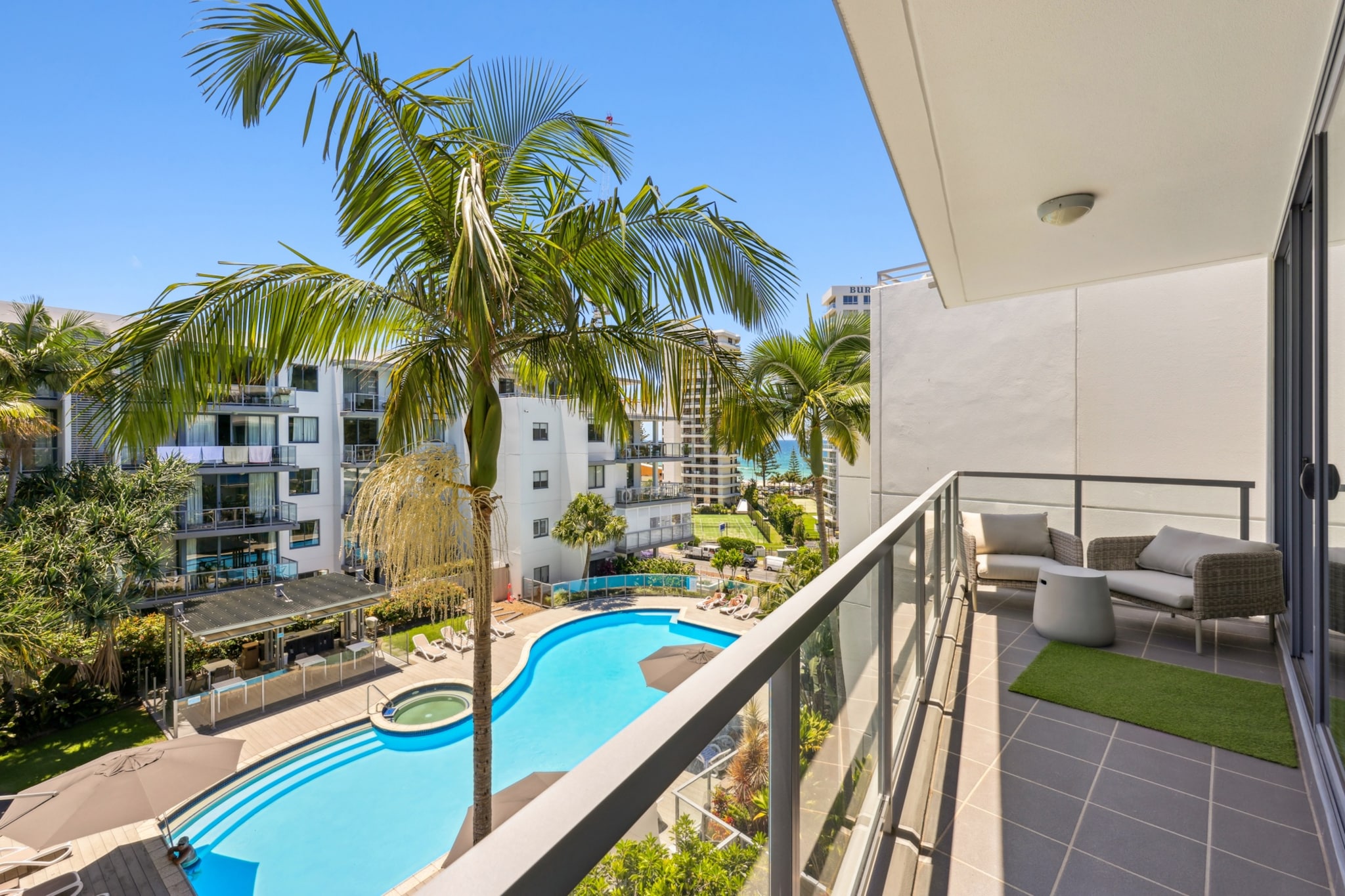 Coastal Escape Steps to Beach Full Resort Living