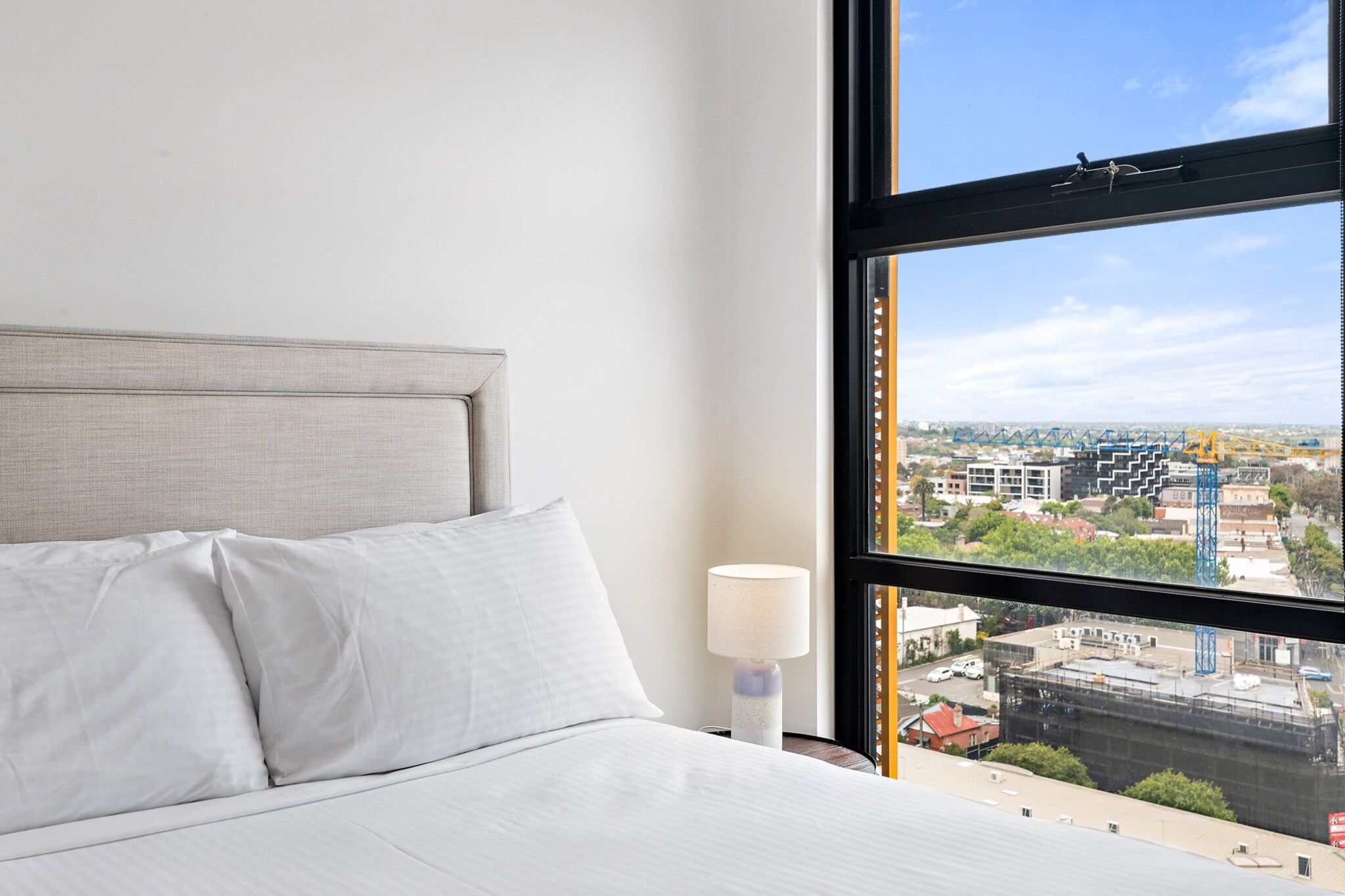Renovated 2-Bed Apartment with Balcony
