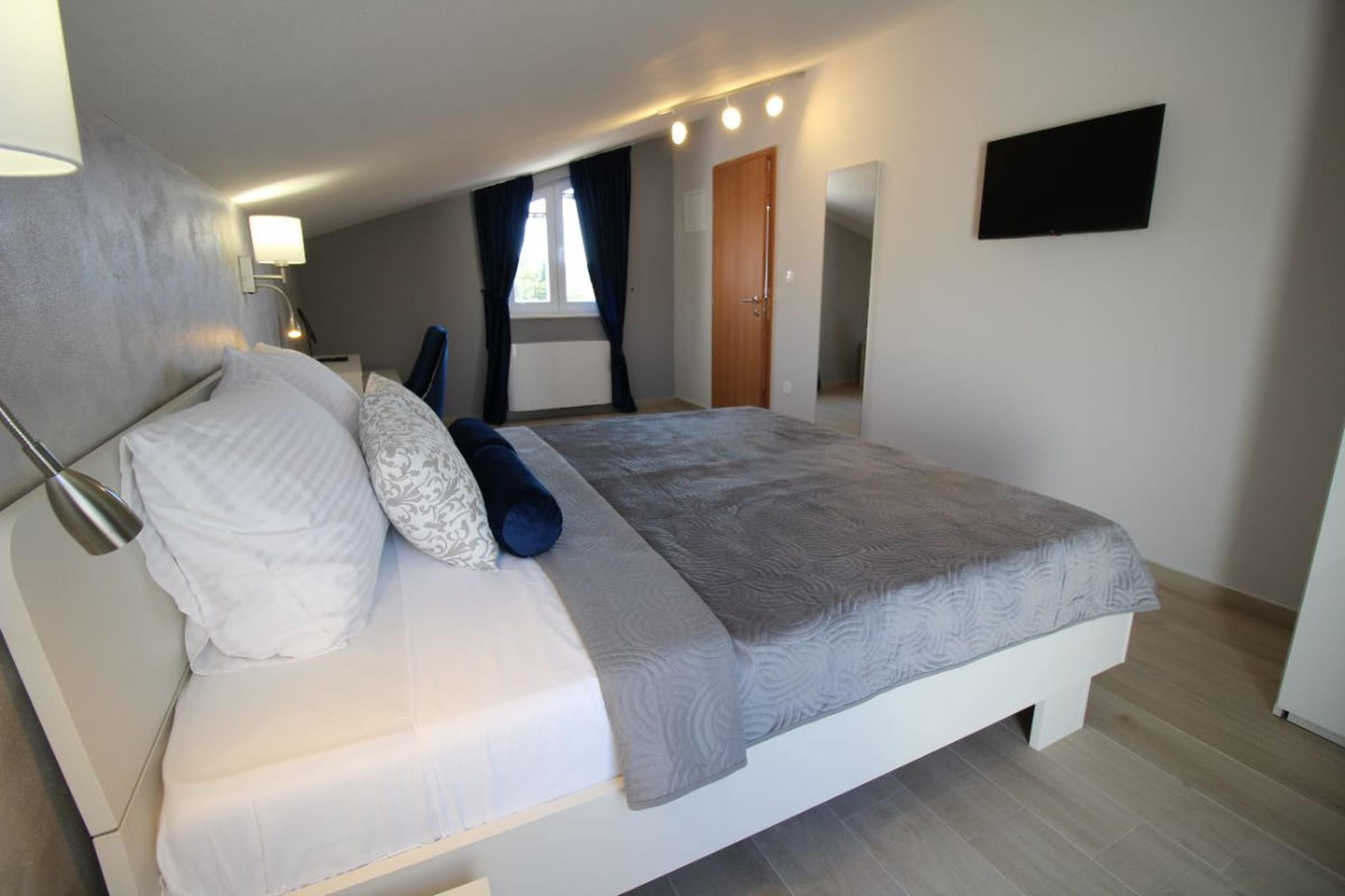 Penthouse - Typ 6plus2-Schlafzimmer