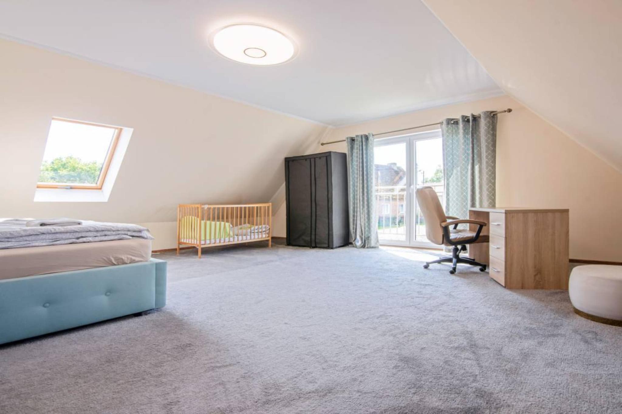 Bed Room