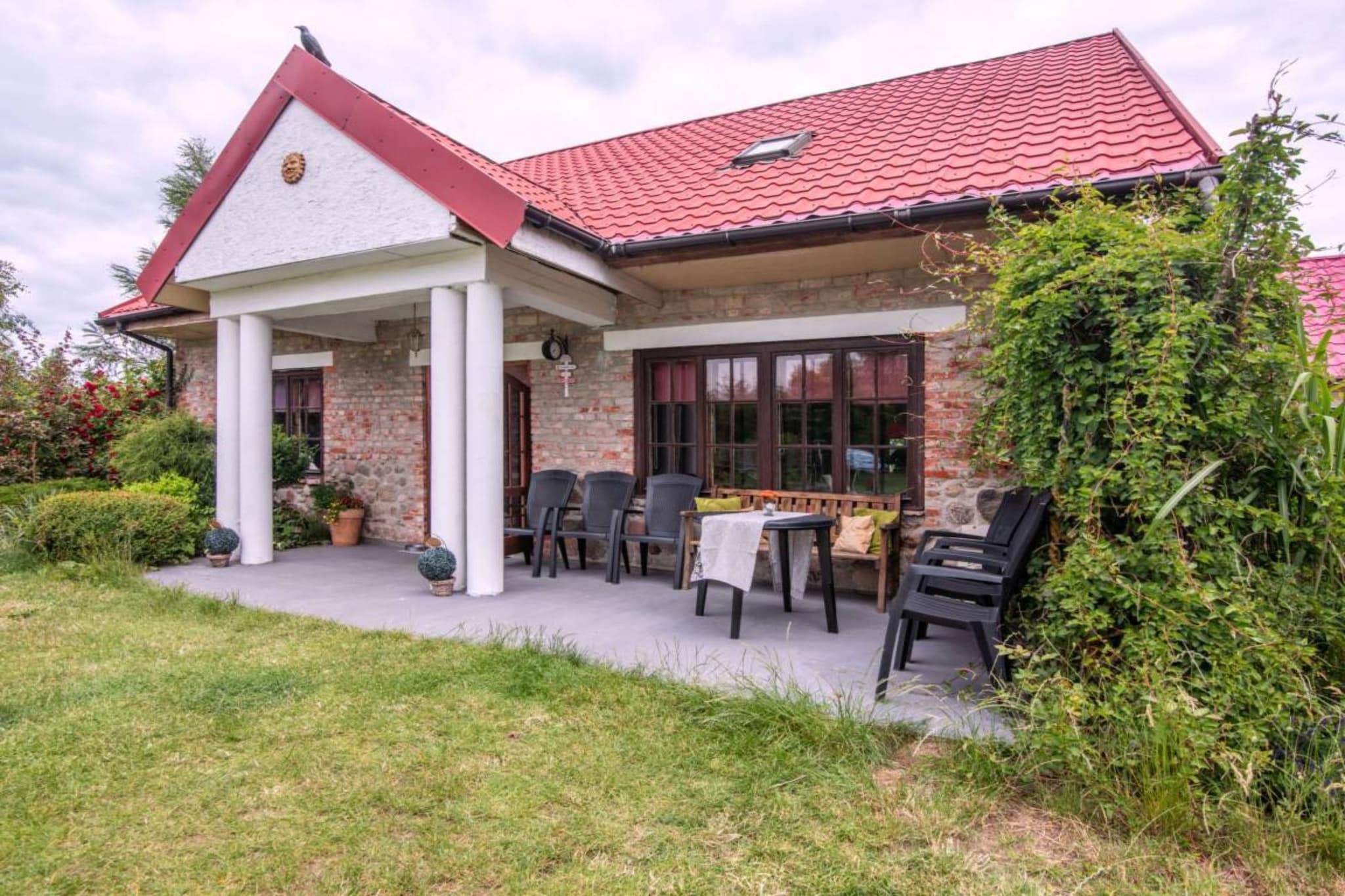 Exterior Summer