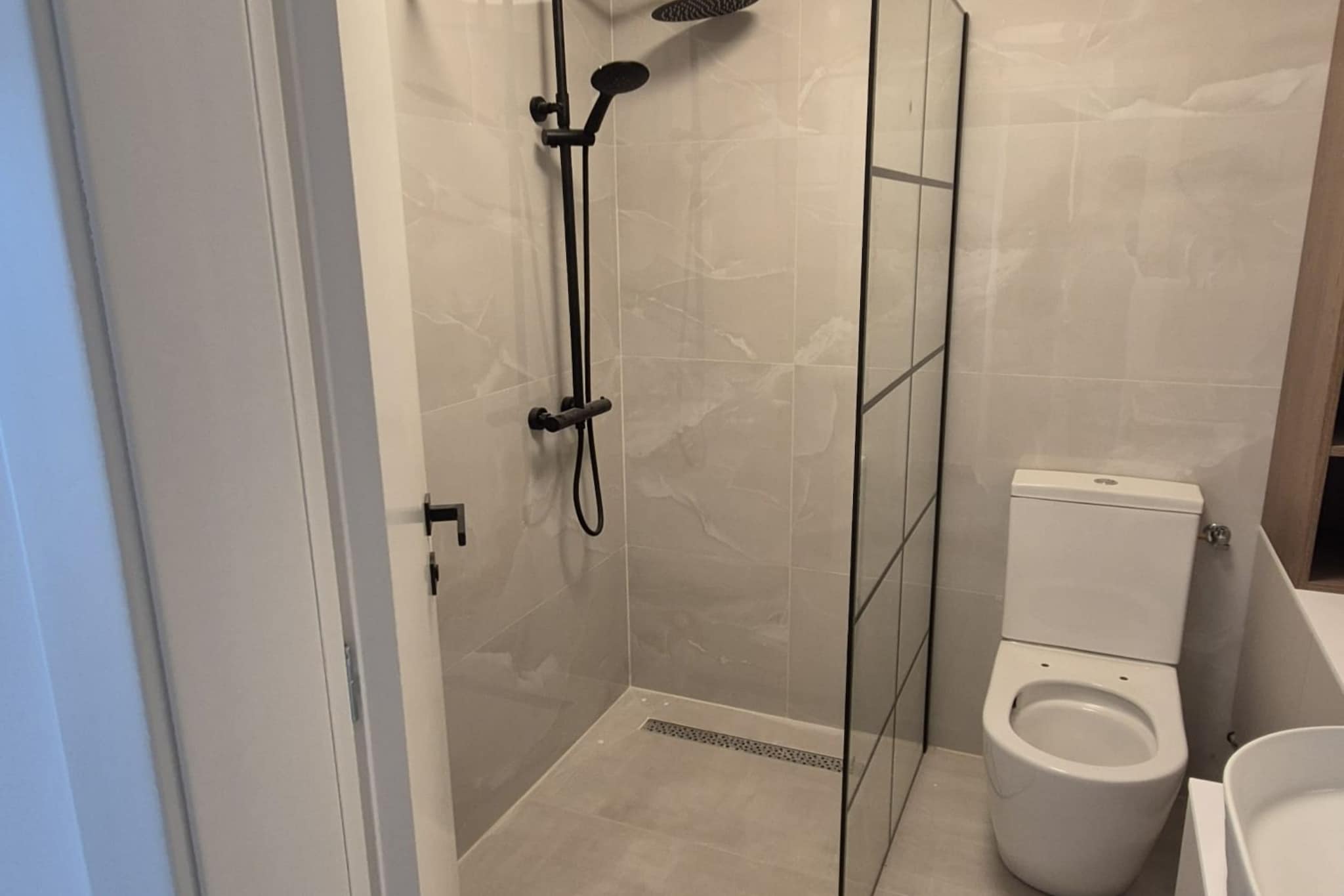Apartments Rivijera 2 - One bedroom apartment III - Badkamer