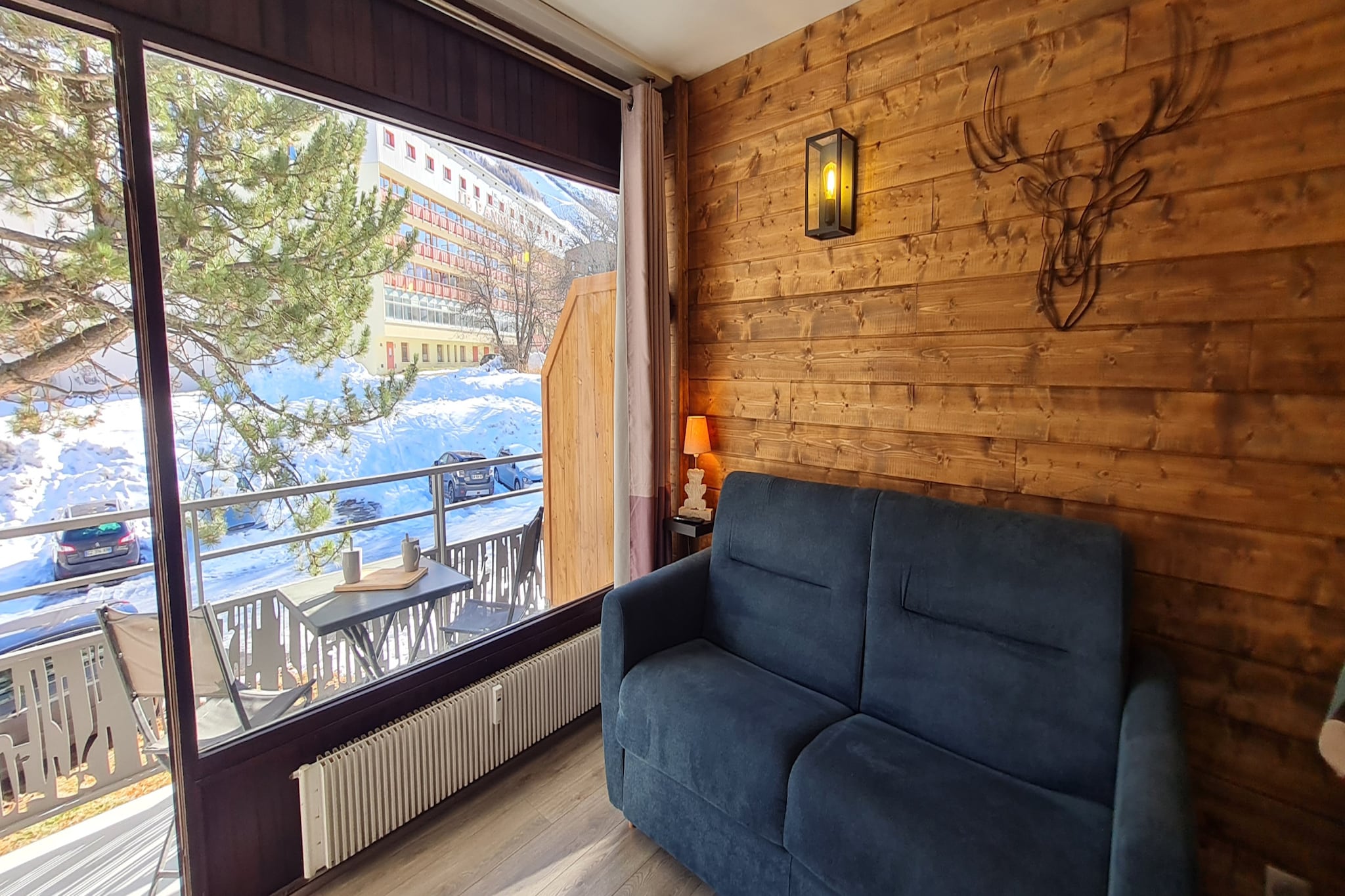 Mountain Home, Balcony & Ski Access