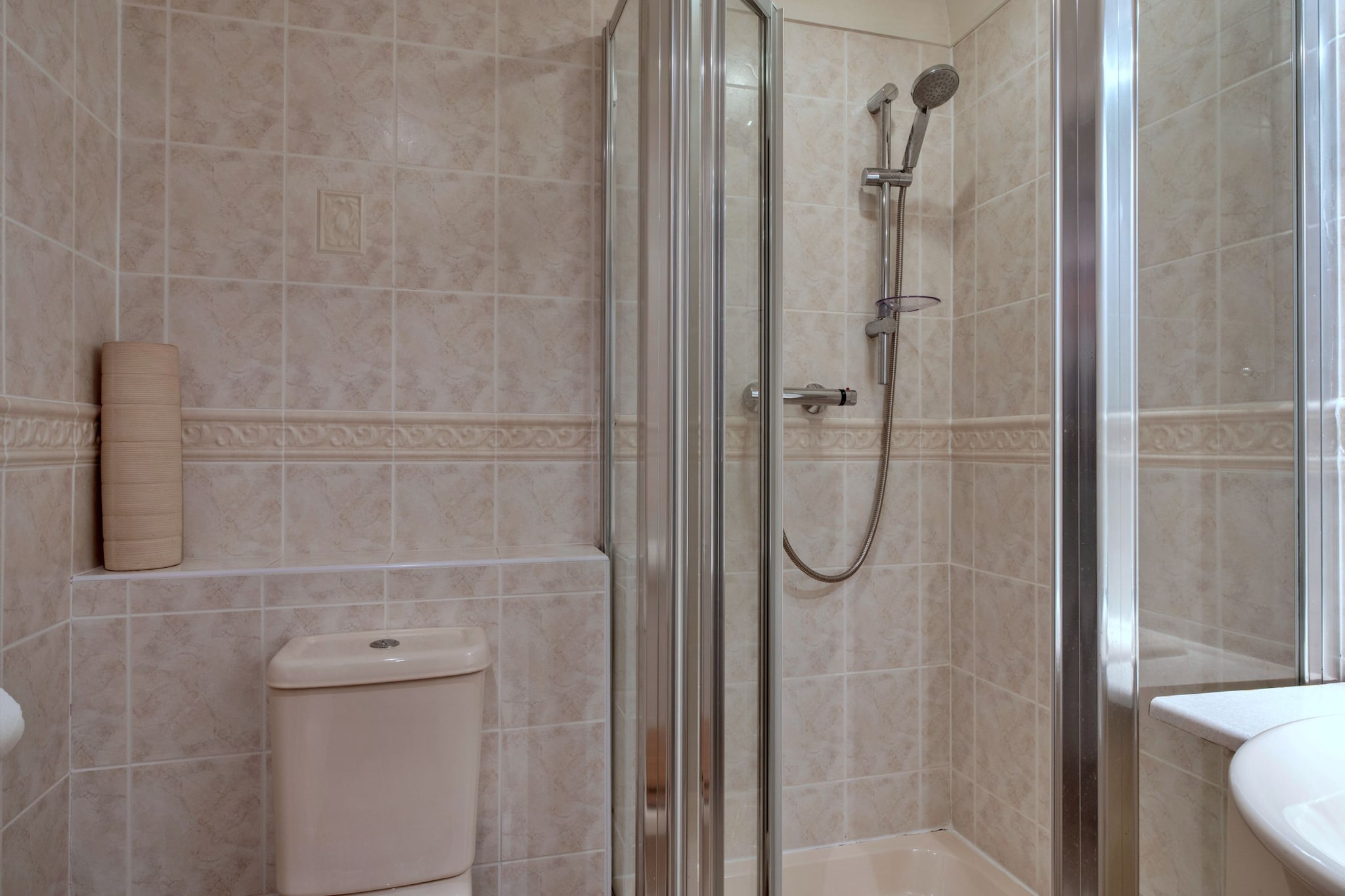 2 Chy Lowen - Badkamer