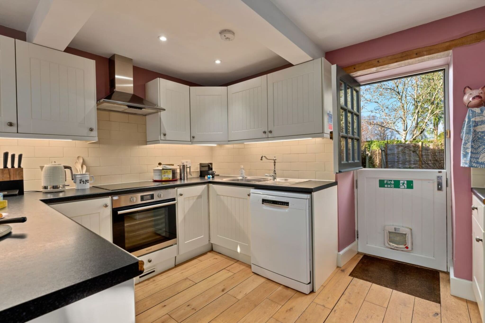 Meadowsweet Cottage - Keuken