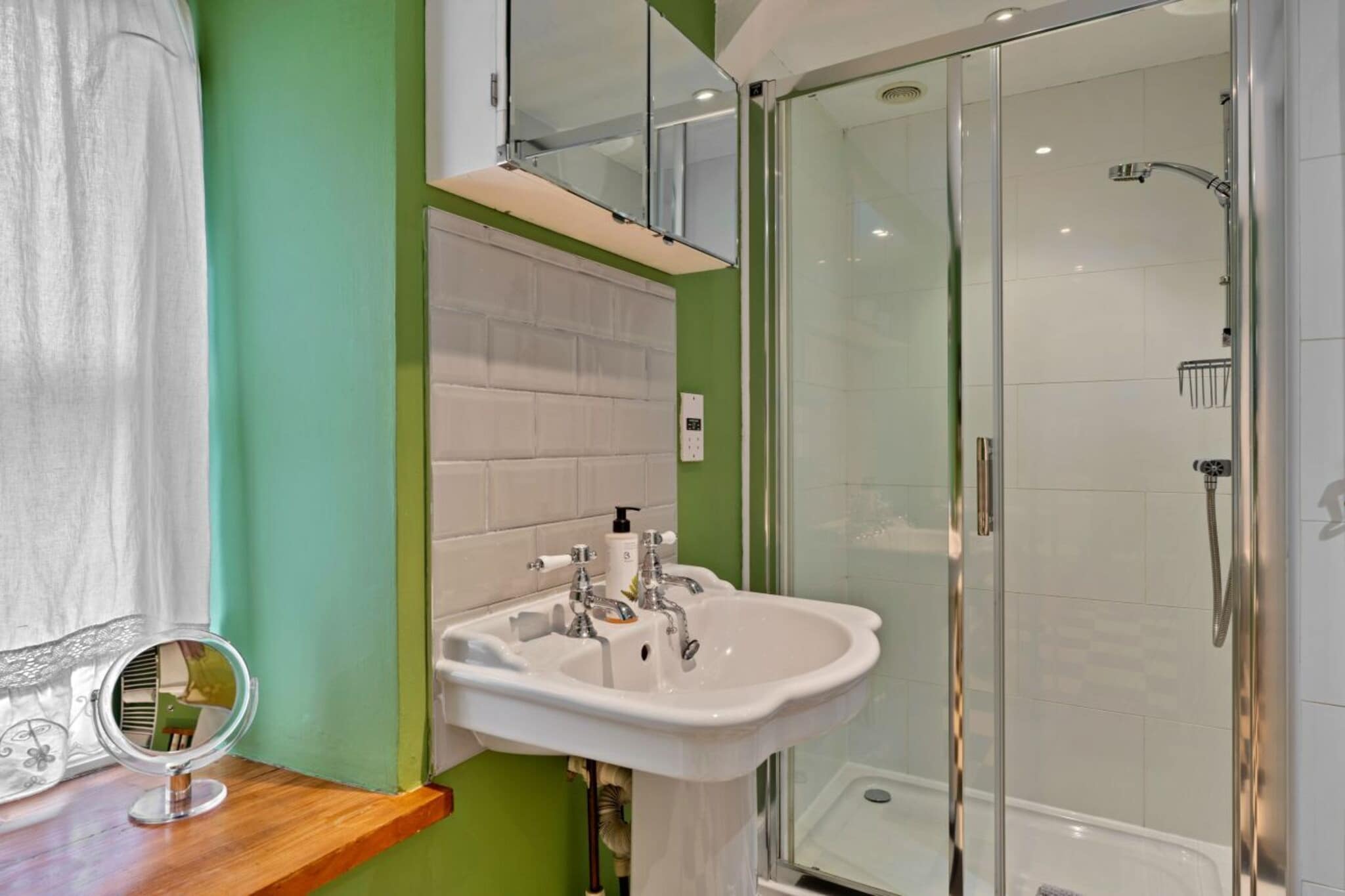 Meadowsweet Cottage - Badkamer