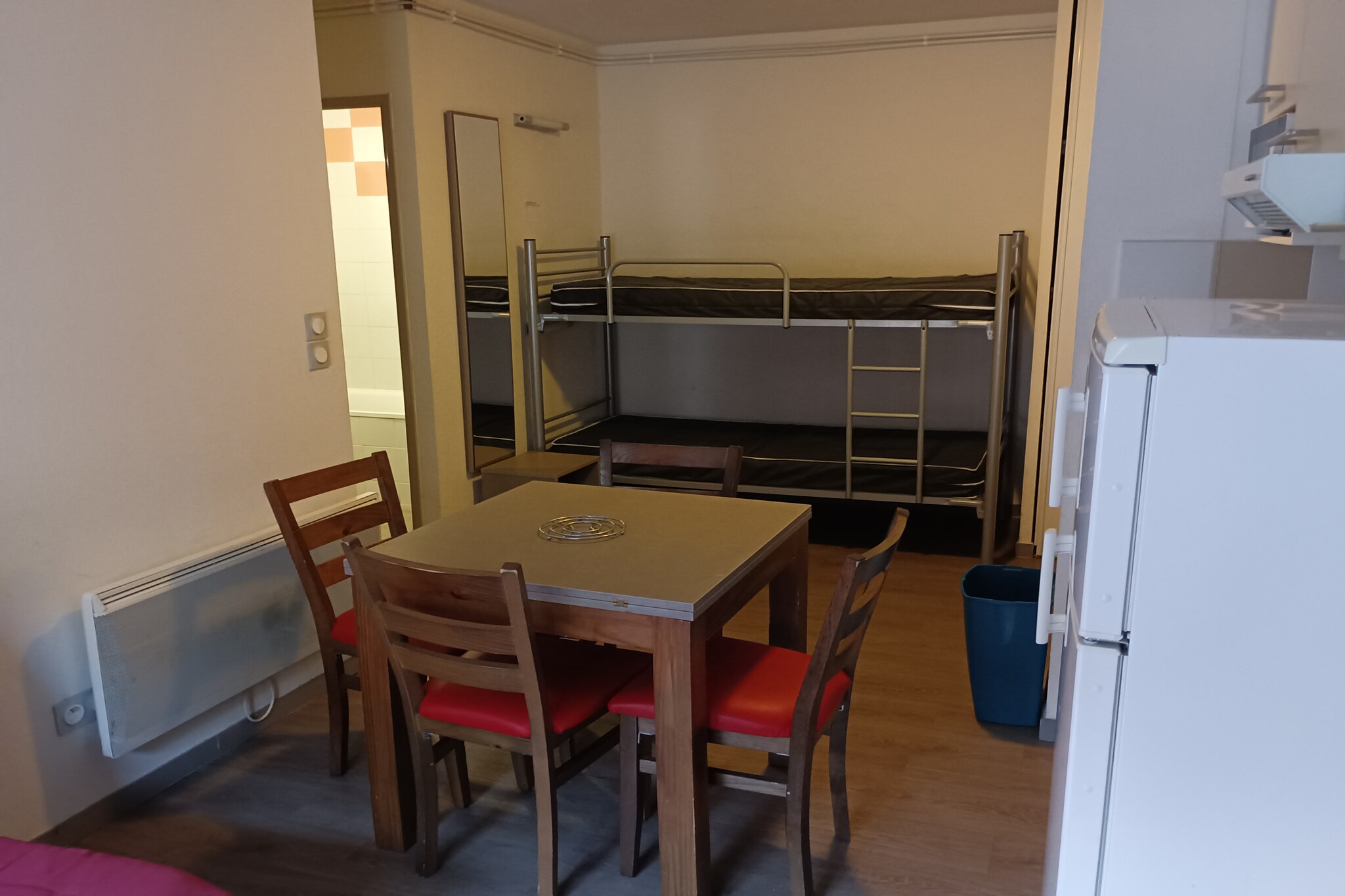 Ski Apartment with Pool & Free Parking