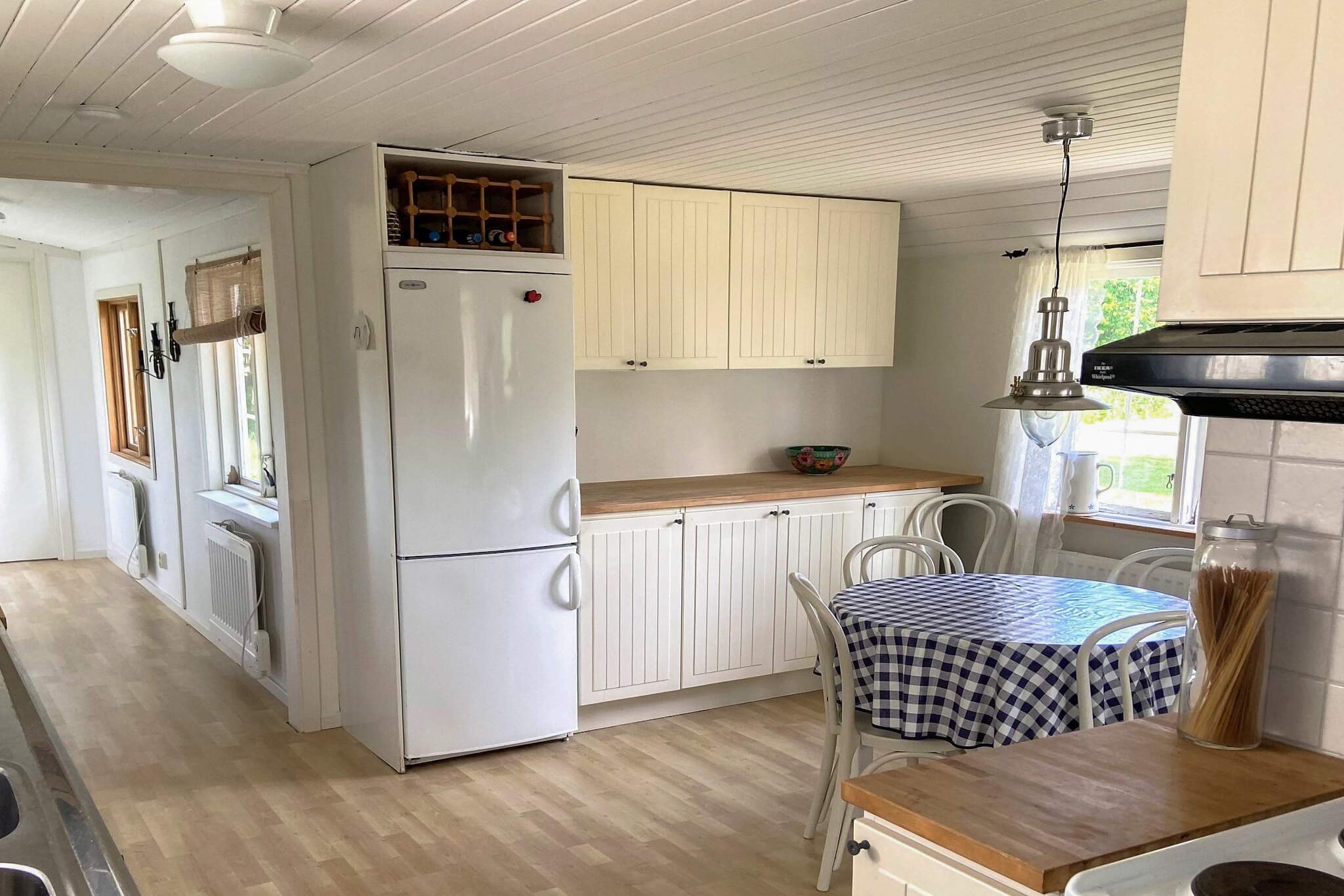 6 person holiday home in LÖTTORP
