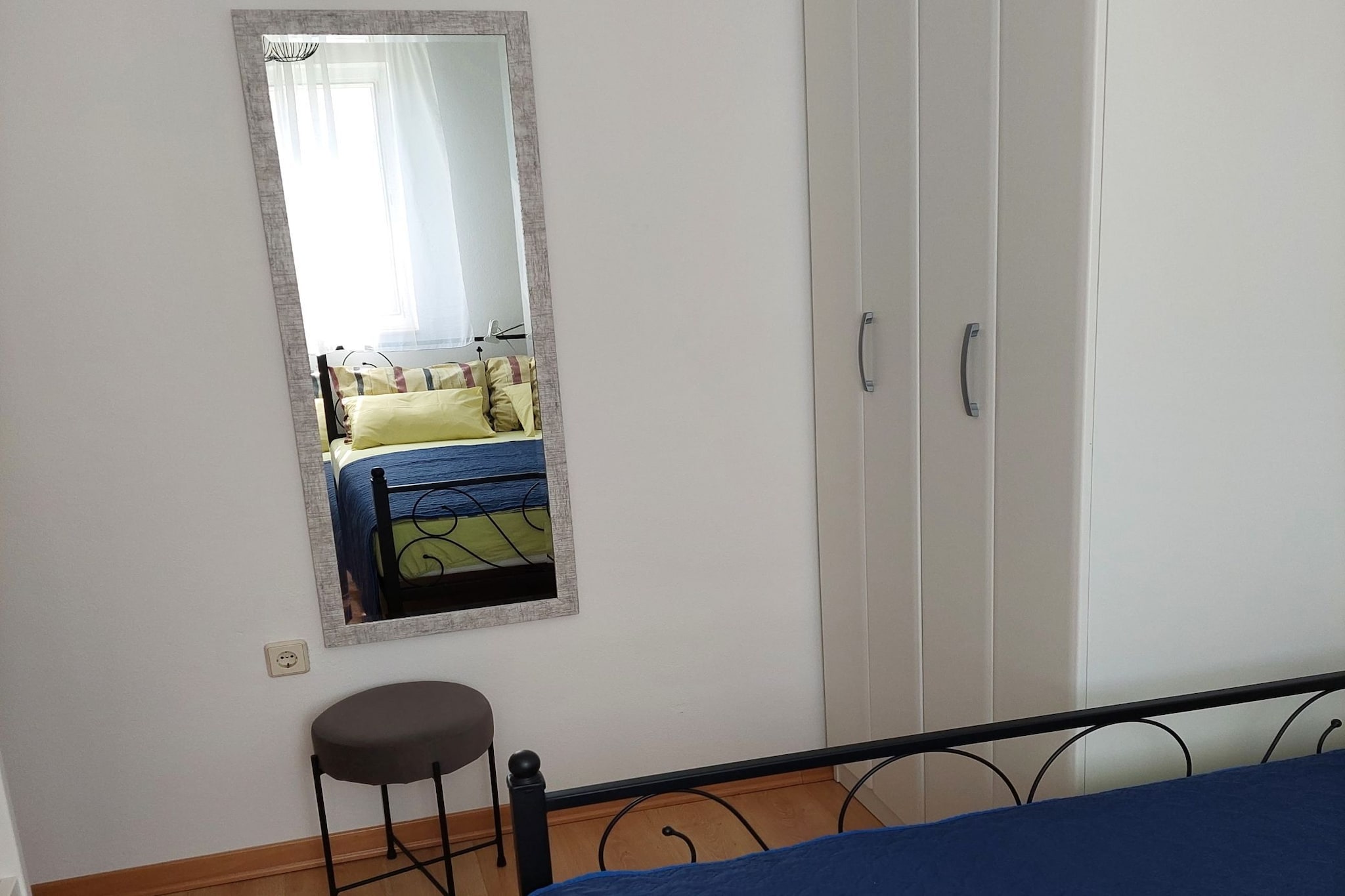 Holiday Home Mirta - Two Bedroom Villa with Sea view - Bedroom