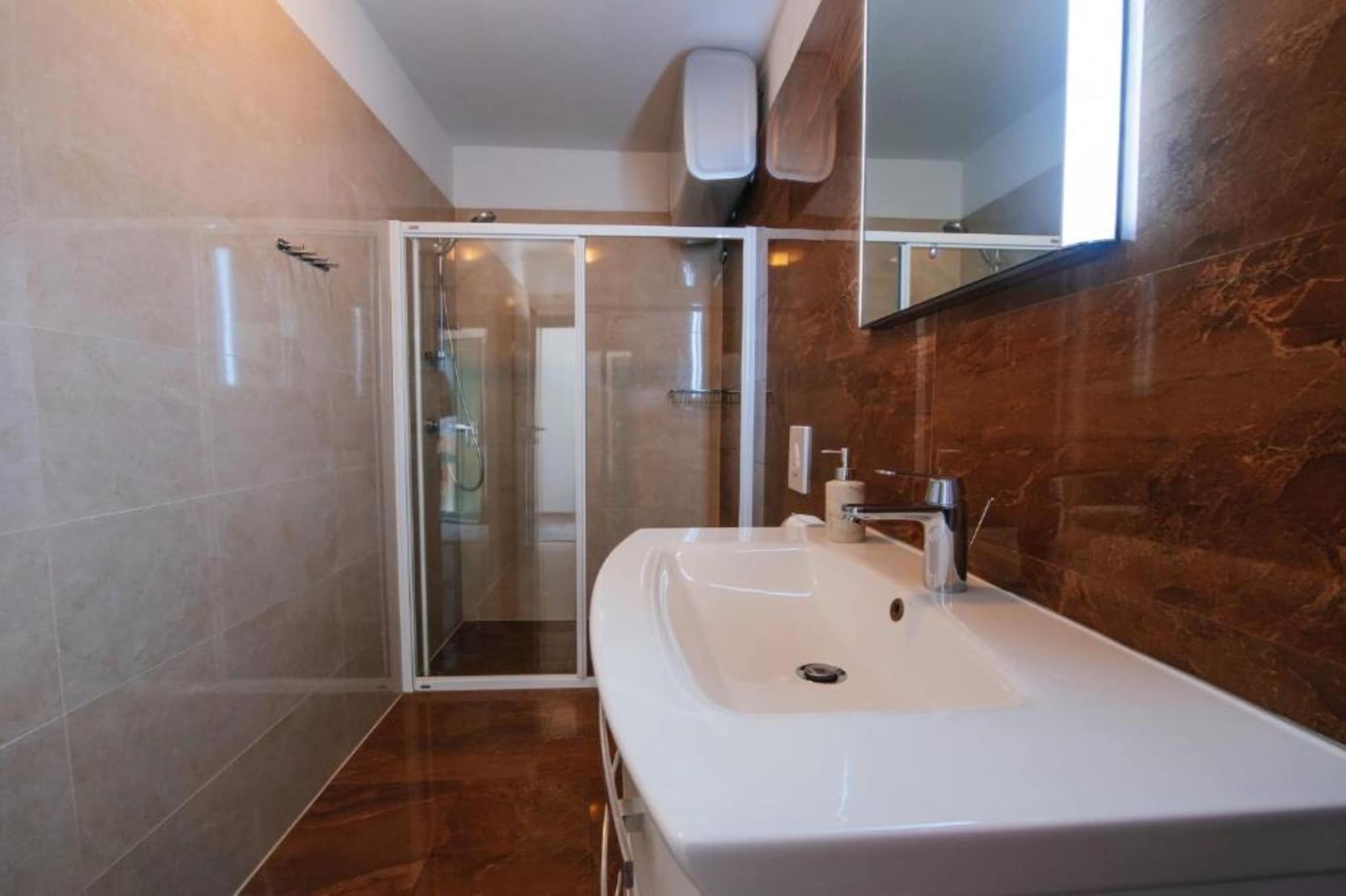 Holiday Home Villa Rokov - Five-Bedroom Villa - Bathroom