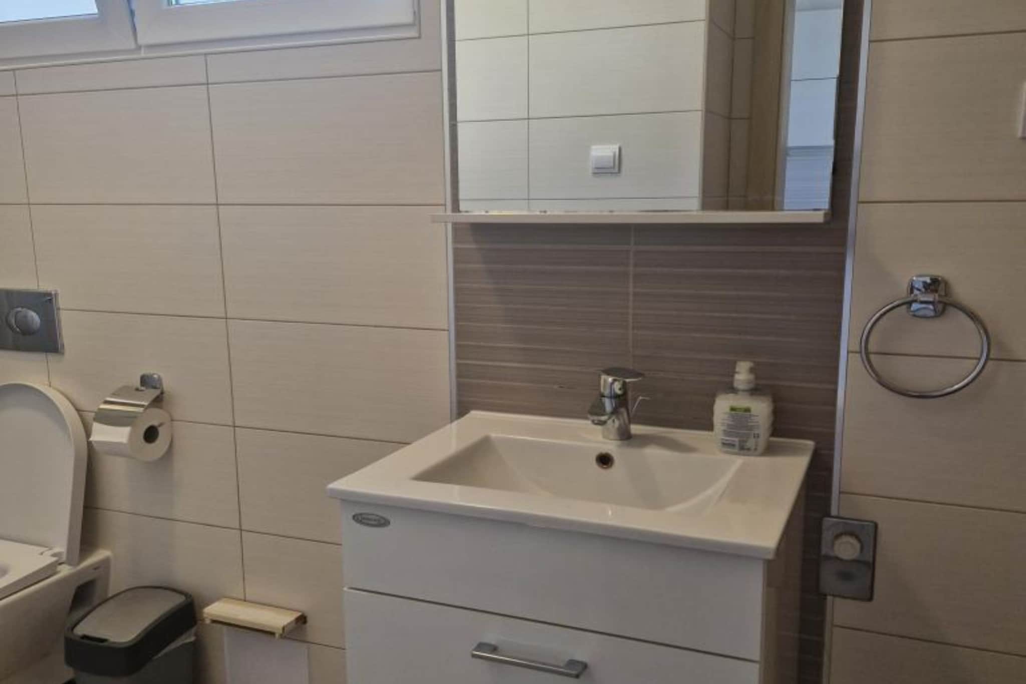 Apartment Slanica Beach Escape - One Bedroom Apartment  With Terrace And Sea View