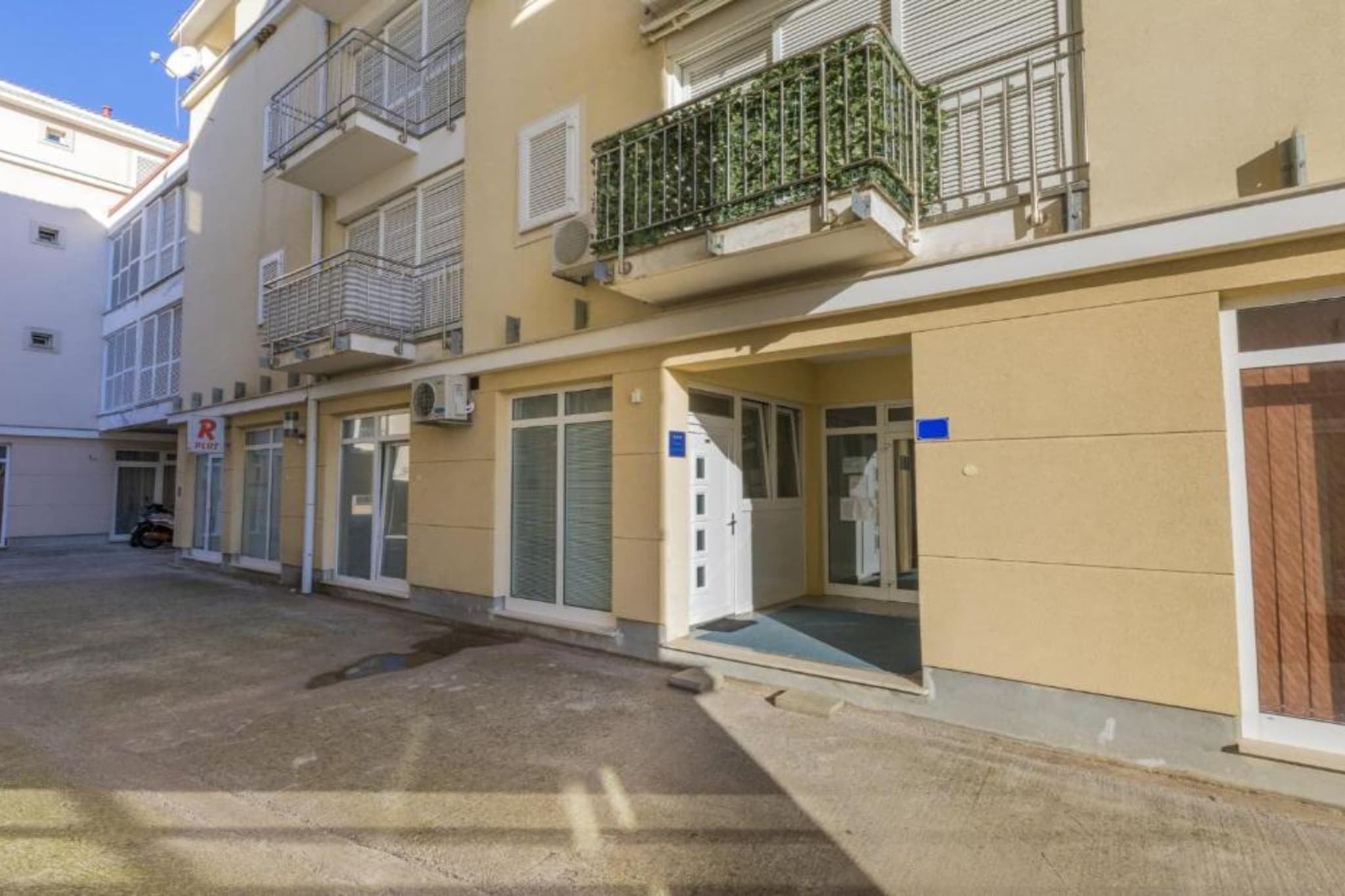 Charming Apartment Vlatka - Two Bedroom Apartment with Loggia - Outdoor
