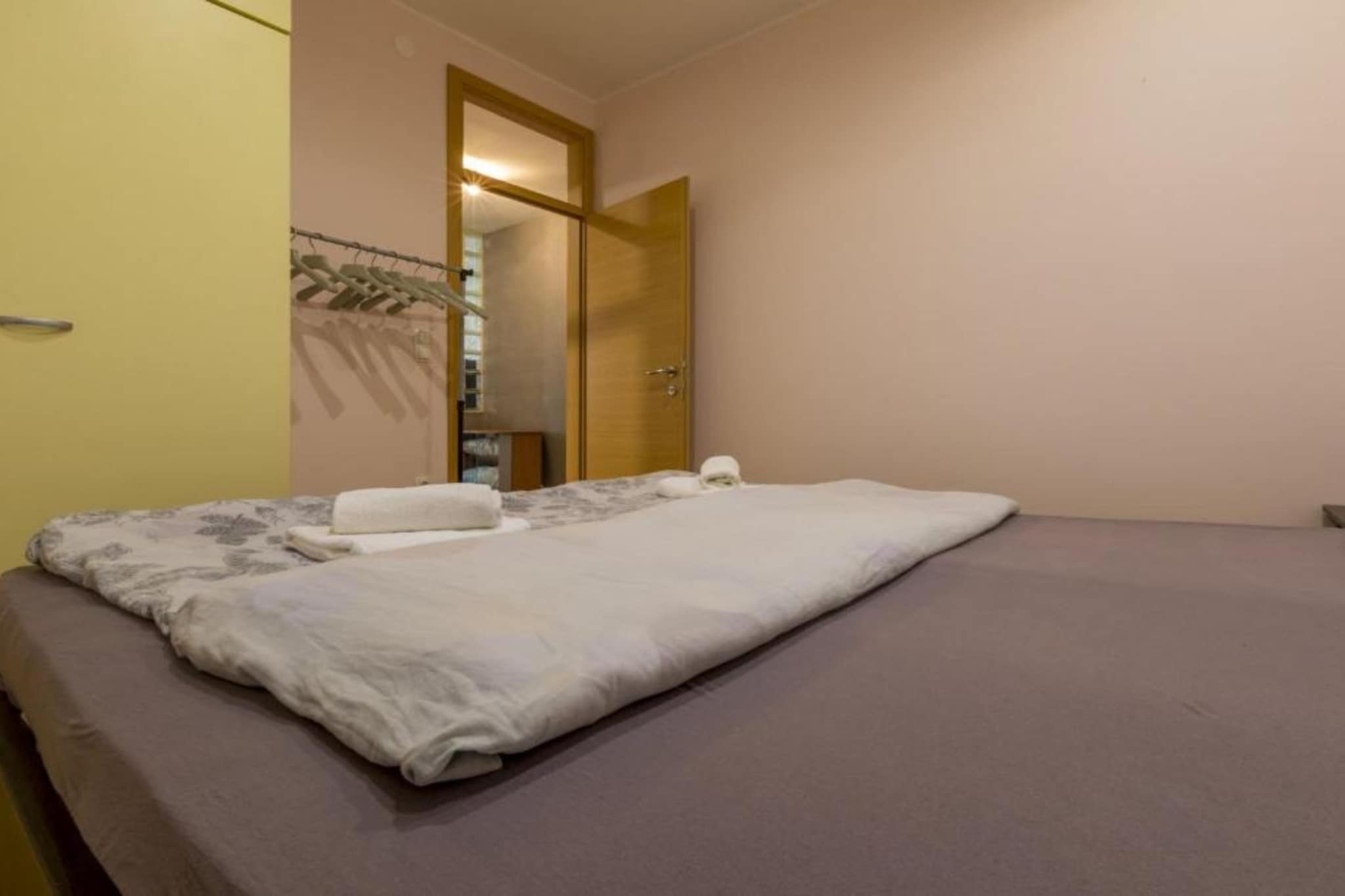 Charming Apartment Vlatka - Two Bedroom Apartment with Loggia - Bedroom