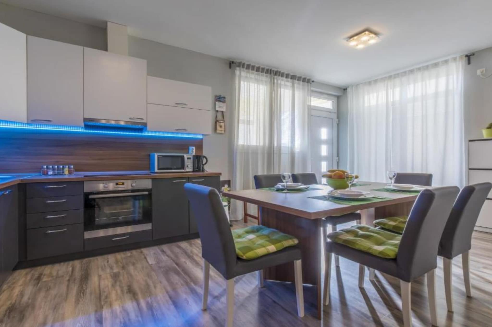 Charming Apartment Vlatka - Two Bedroom Apartment with Loggia - Outdoor