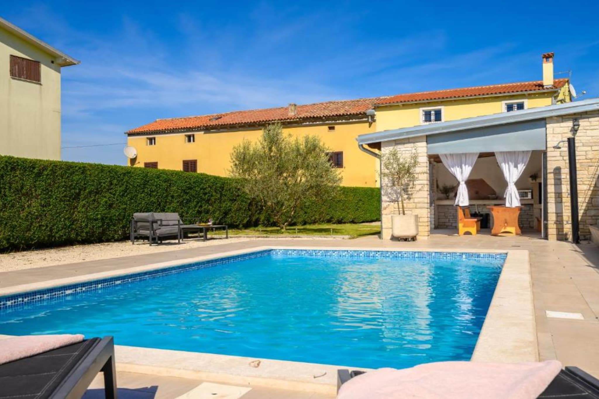 Villa Prestige Azinetti with Pool - Three bedroom villa - Im Freien