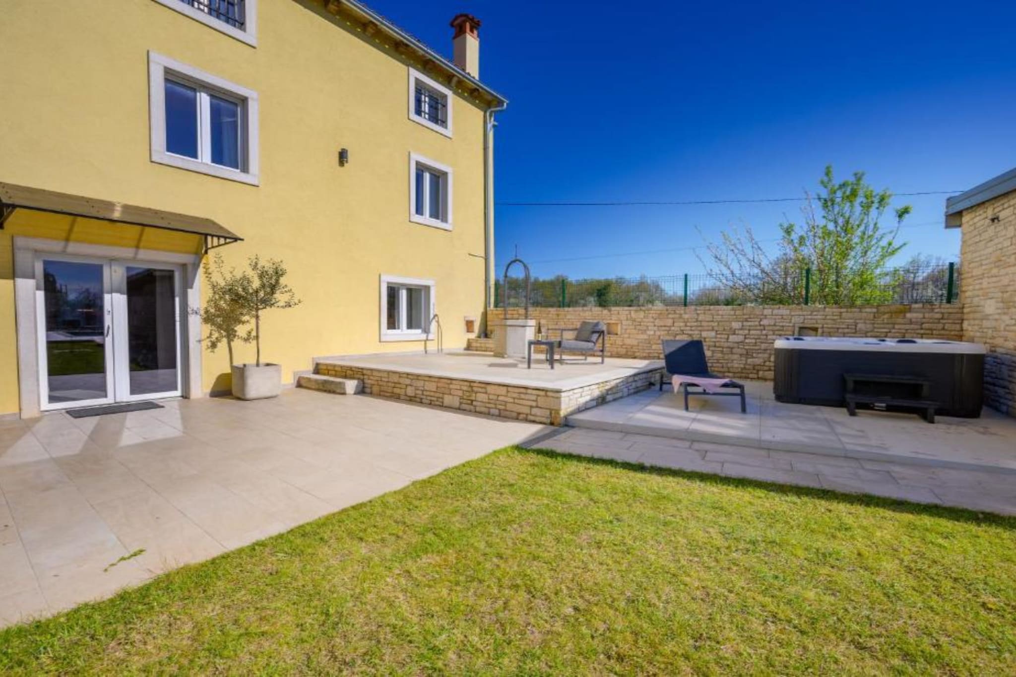 Villa Prestige Azinetti with Pool - Three bedroom villa - Im Freien