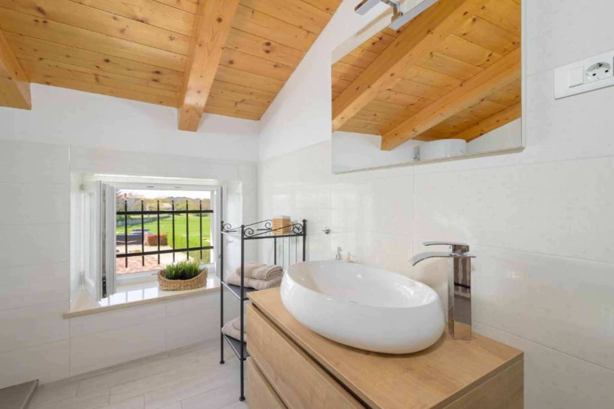 Villa Prestige Azinetti with Pool - Three bedroom villa - Badezimmer