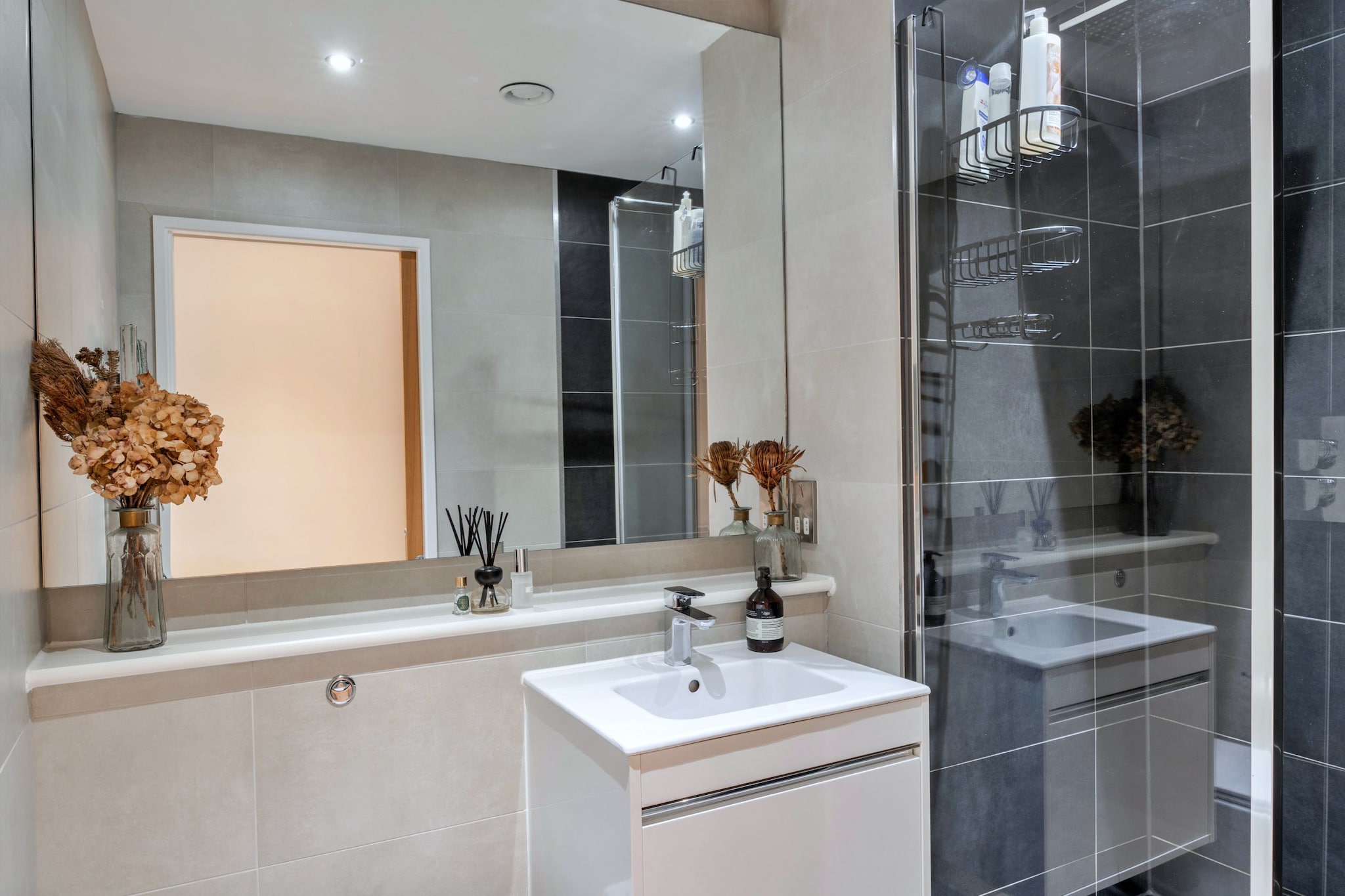 Plymouth City Apartment - Badkamer