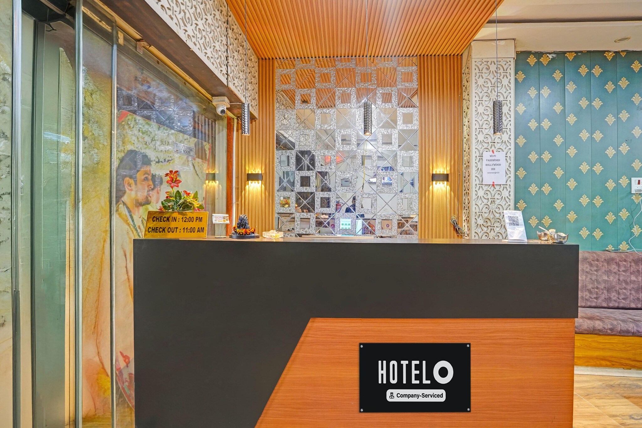 Ground floor: (bedroom(double bed, TV, seating area, balcony, air conditioning, telephone), bathroom(bathtub or shower, shower, washbasin, toilet, Towels incl., shampoo, body soap, hot water))