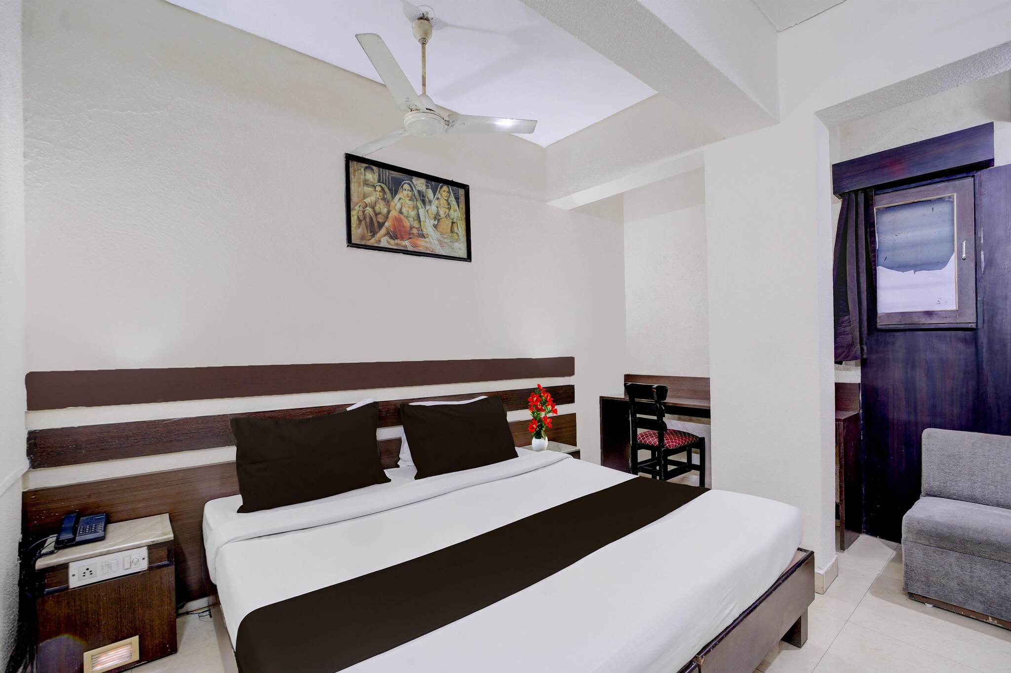 Enjoy a comfortable and hassle-free experience at our thoughtfully designed property. Each room is equipped with modern amenities, cozy bedding, and elegant decor to make you feel right at home. Located conveniently with easy access to public transport and major attractions, it's perfect for both business and leisure travelers. Cleanliness and guest comfort are our top priorities, and our team is available 24/7 to assist you throughout your stay. 

1. Unmarried couples are warmly welcome at this property.
2. Guests with local ID proof are warmly welcome.
3.Foreign guests are welcome and allowed to stay at this property without any restrictions

4.Early Check-In Policy: A full day’s room rate will be charged for check-ins before 6:00 AM. Complimentary early check-in is available between 6:00 AM and 10:00 AM, subject to room availability.

5.Check-in is only available to guests aged 18 and above. Please provide a government-issued ID to confirm your age.
