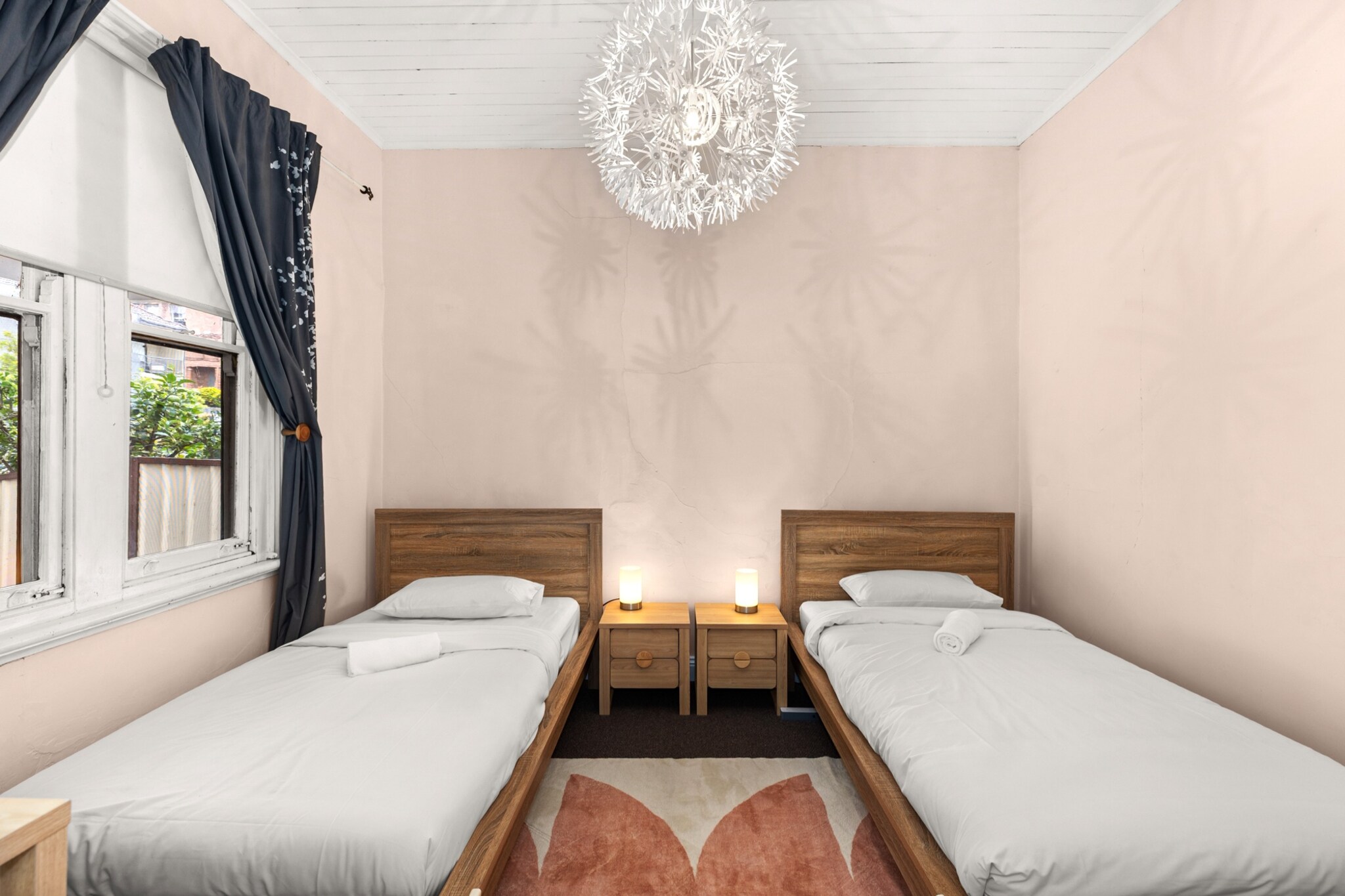 Relaxing Retreat with Spacious Outdoor Area